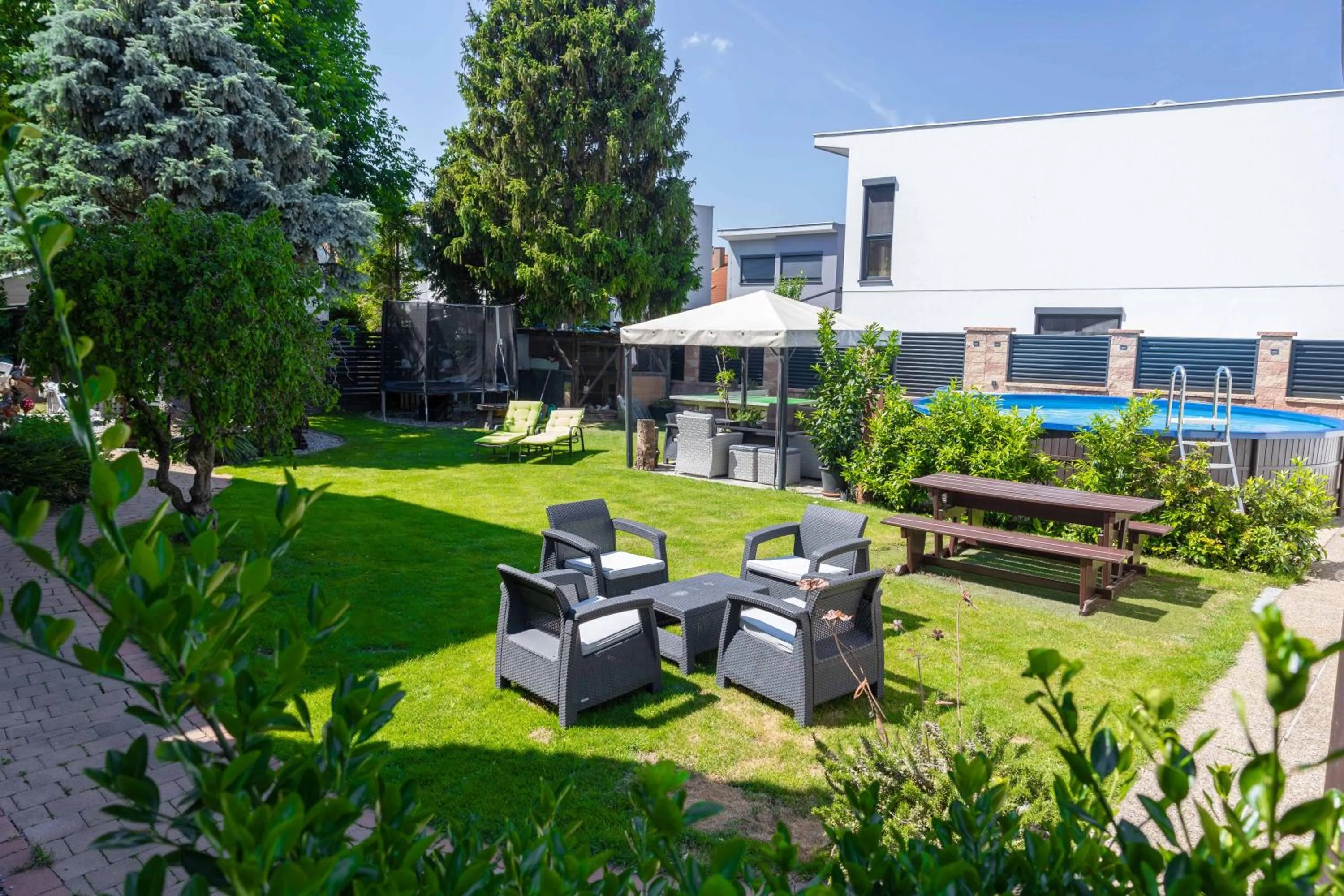 Pension Haus Sanz