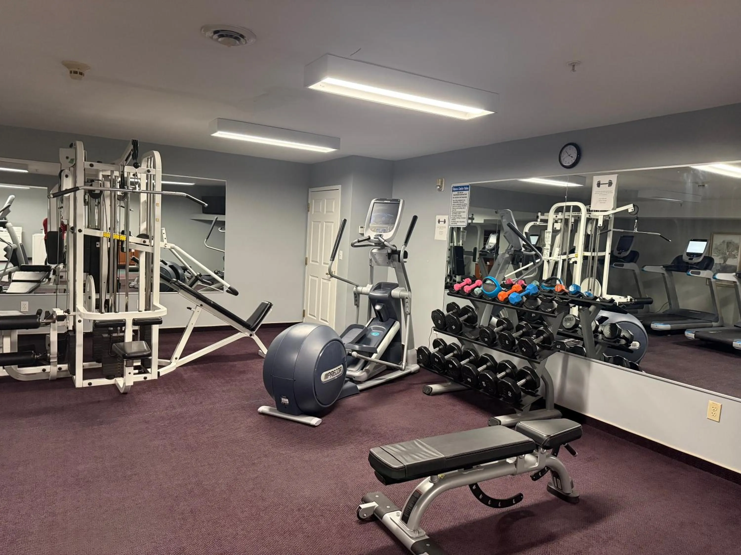 Fitness centre/facilities in Smart Suites, an Ascend Collection Hotel