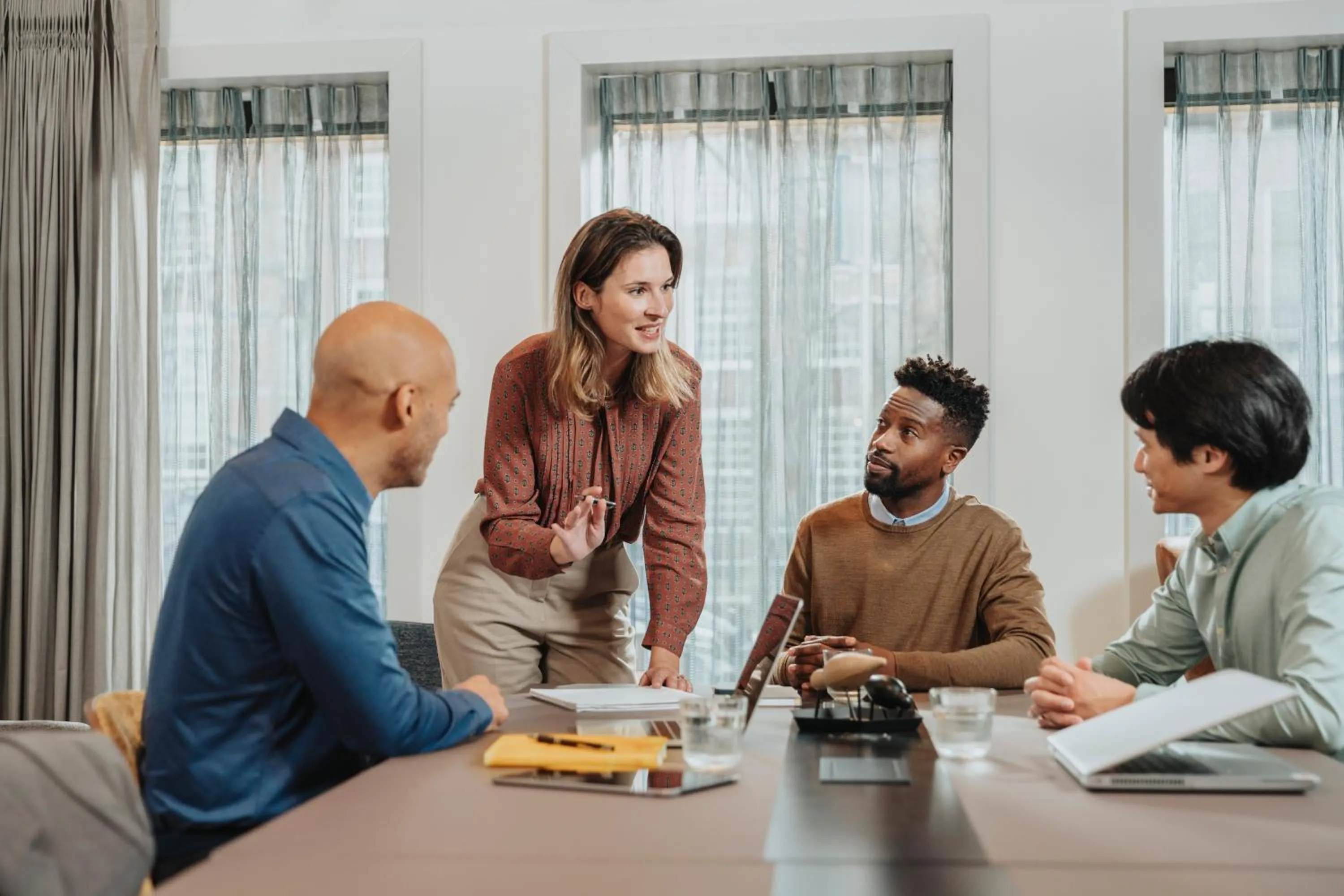 Meeting/conference room in voco Brisbane City Centre by IHG