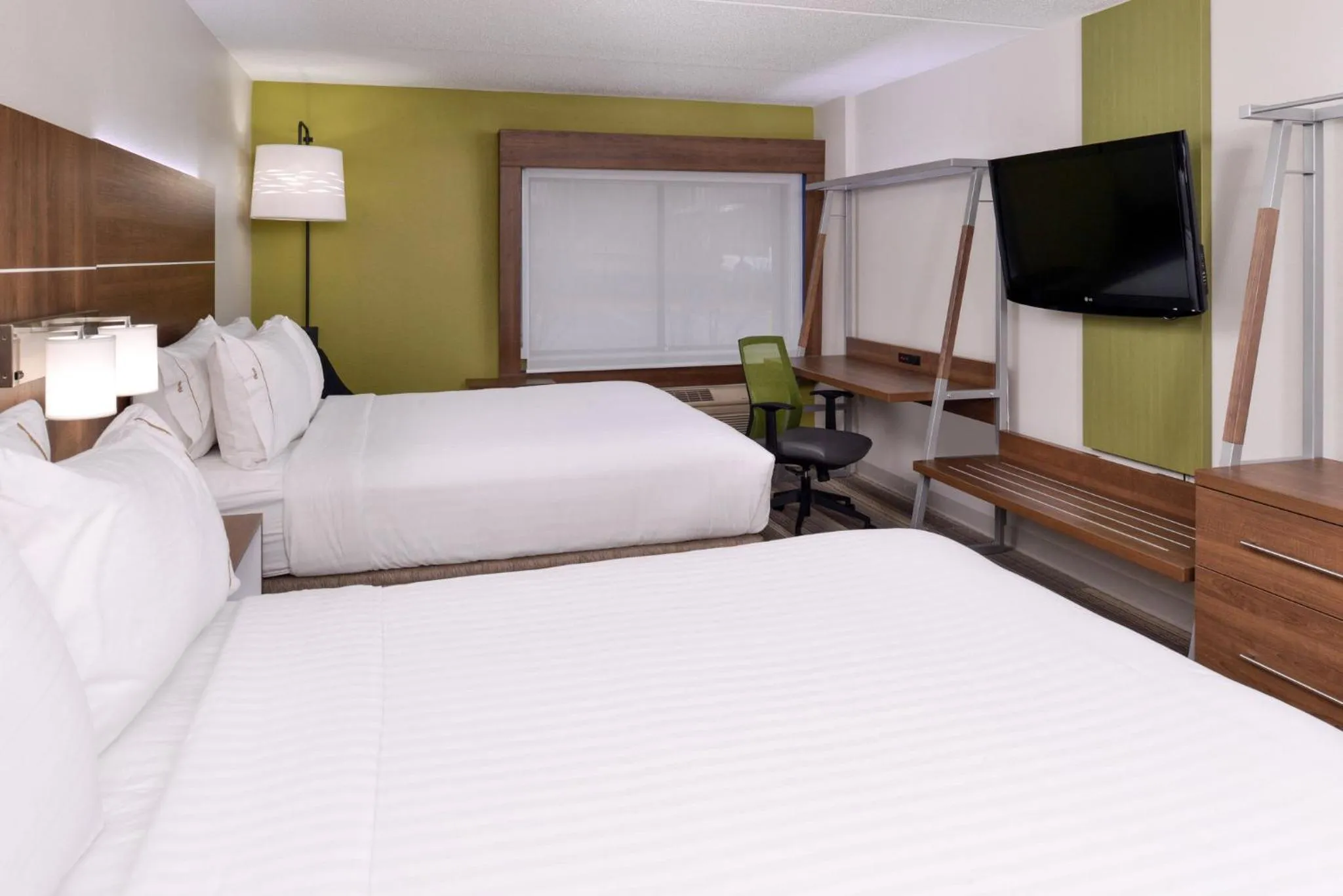 Photo of the whole room, Bed in Holiday Inn Express & Suites Raleigh NE - Medical Ctr Area by IHG