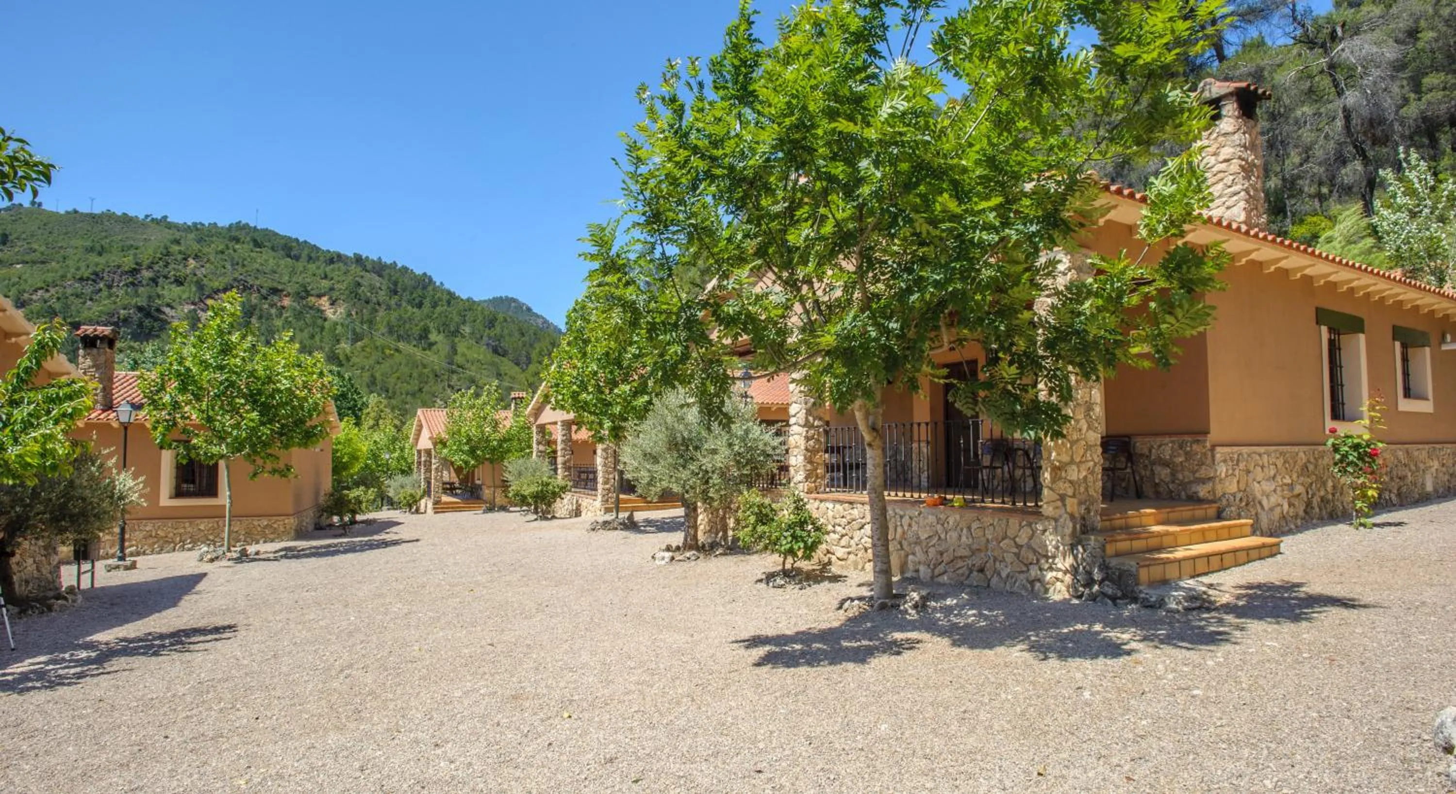 Casas rurales Batan Rio Tus
