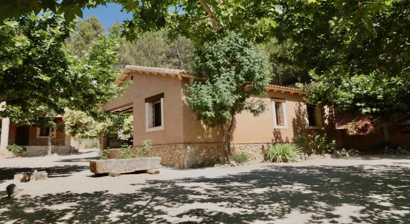 Casas rurales Batan Rio Tus