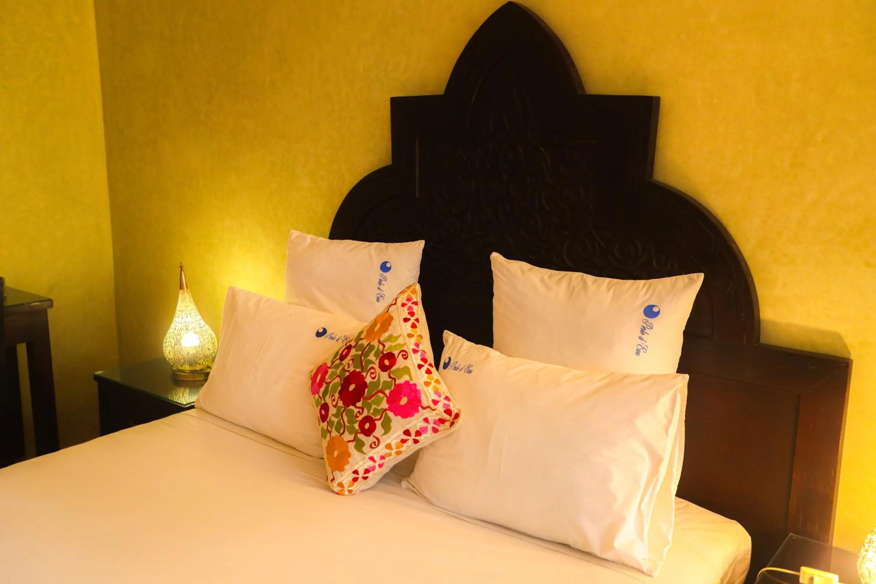 Bed in Riad Perle D'Eau