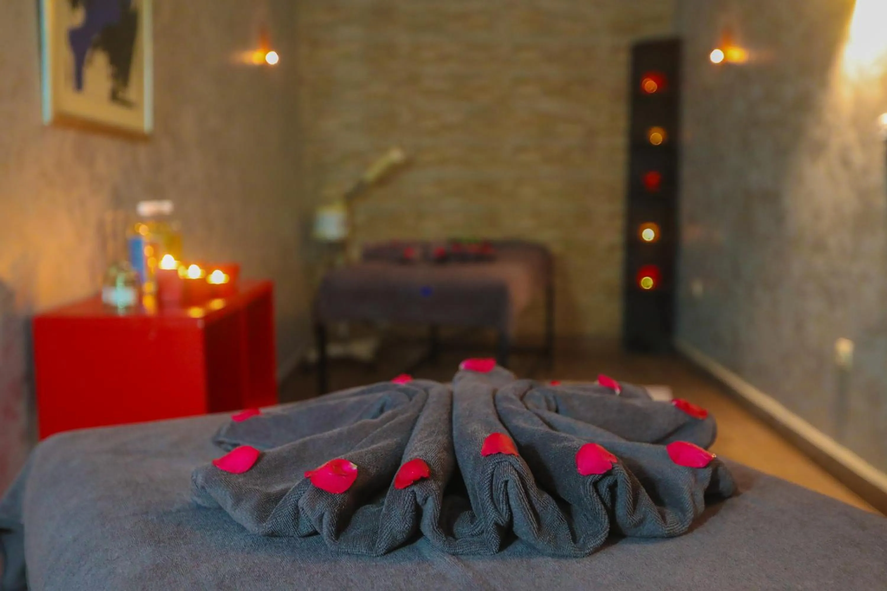 Massage, Bed in Riad Perle D'Eau