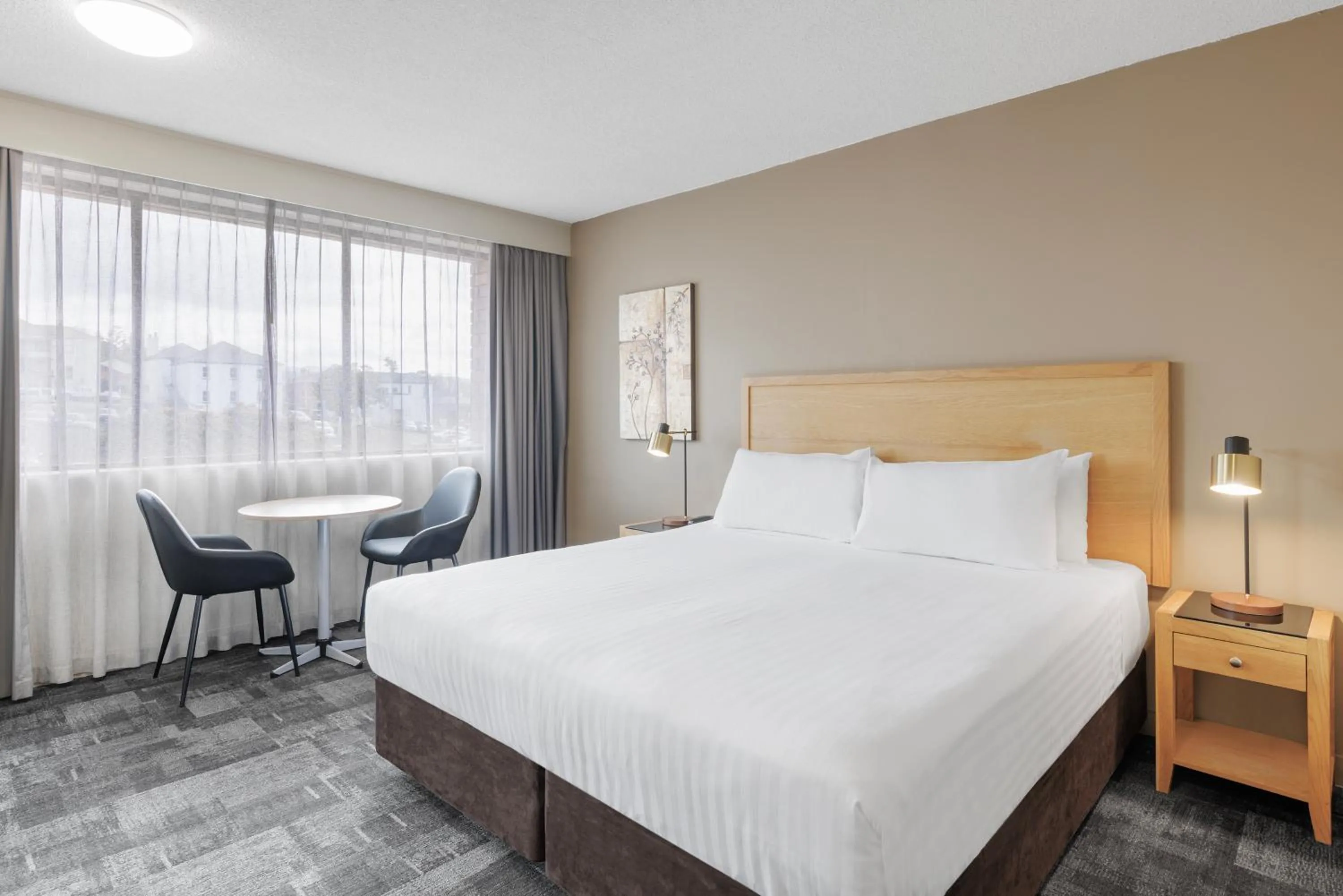 Bed in Best Western Plus Launceston