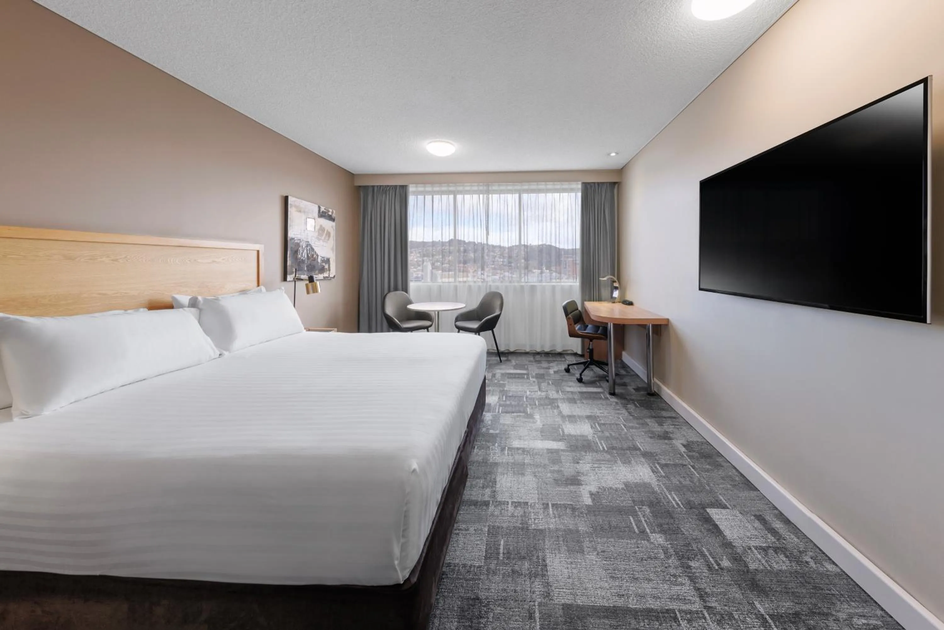 Bed in Best Western Plus Launceston