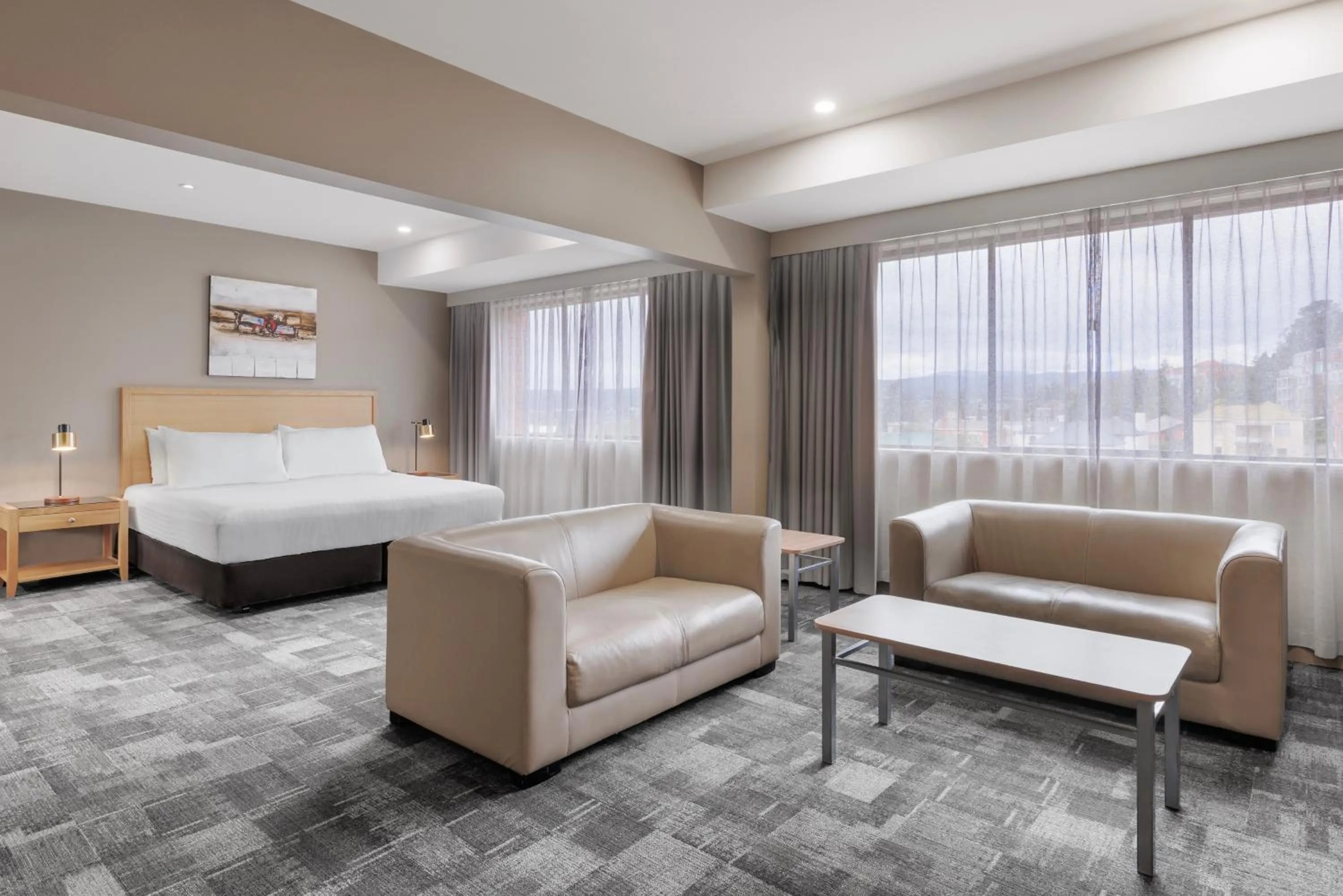 Bed in Best Western Plus Launceston