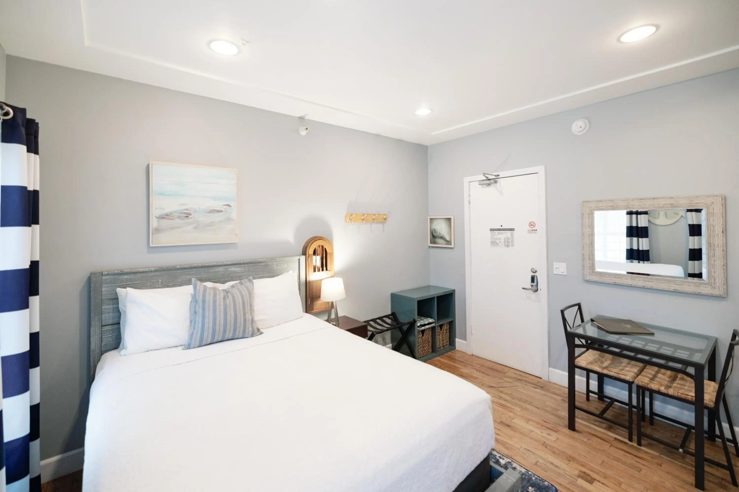 Bed in Broadlind Hotel