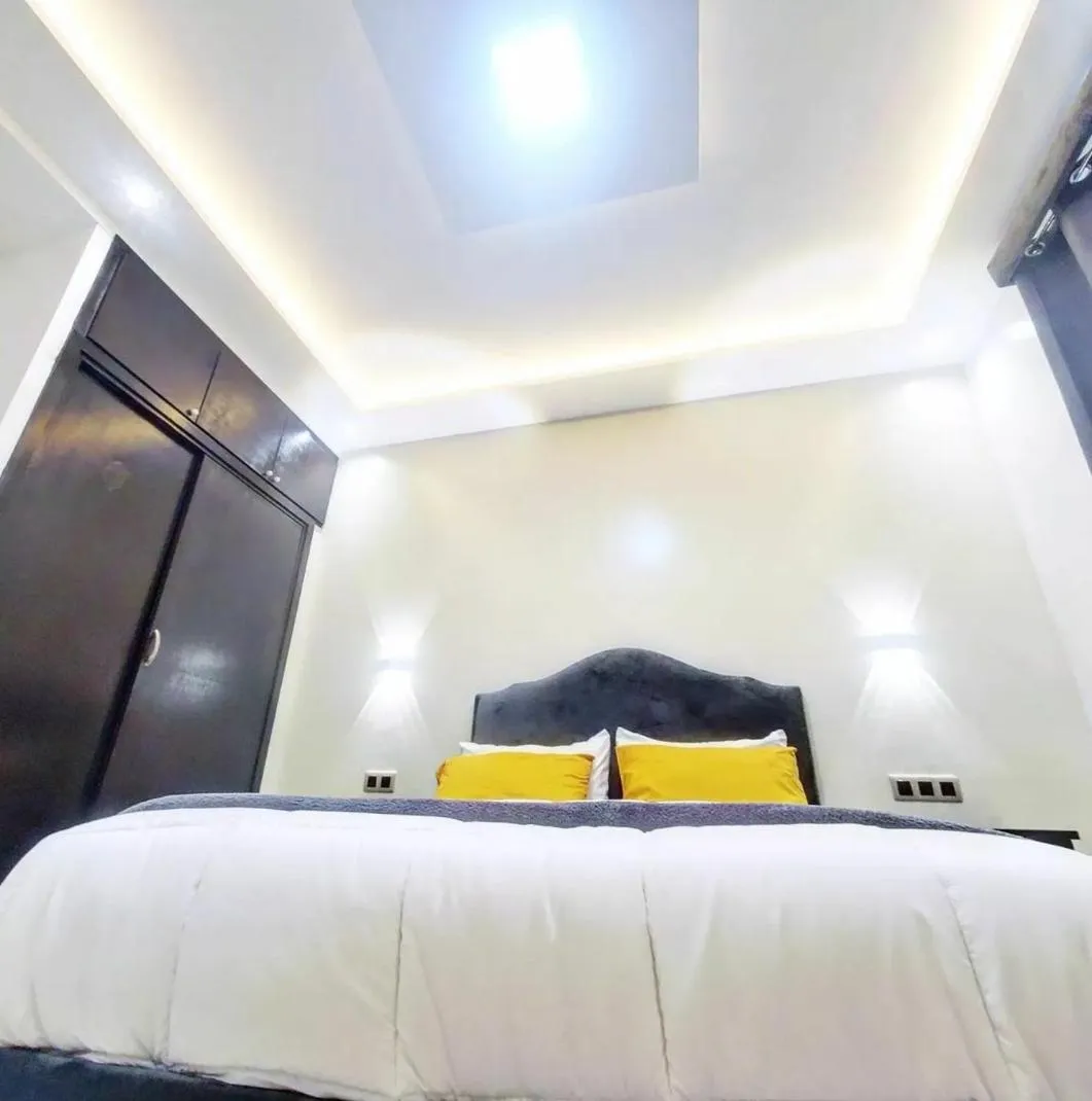 Bed in Modern Flat with sea view