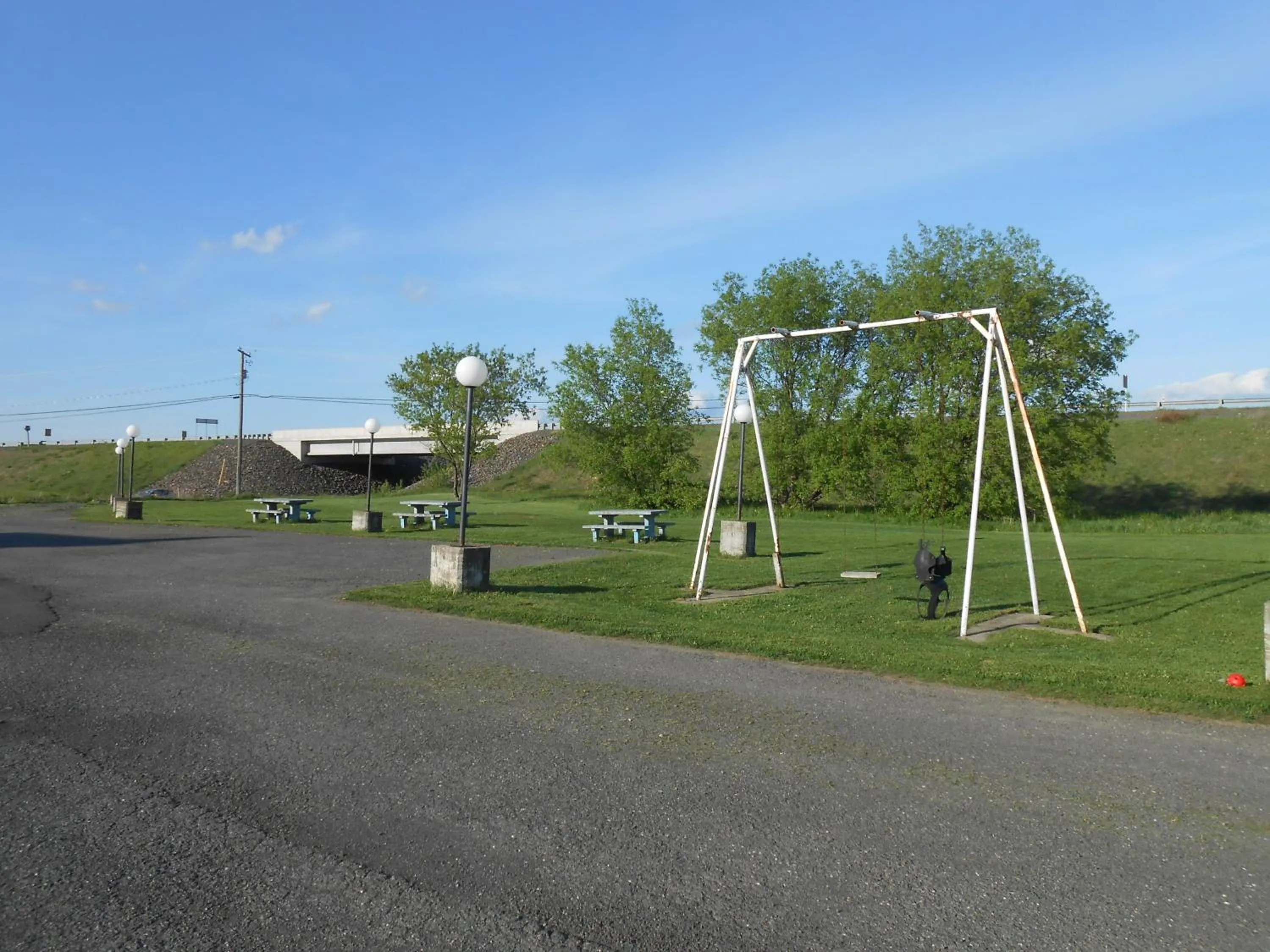 Activities in Knights Inn Woodstock