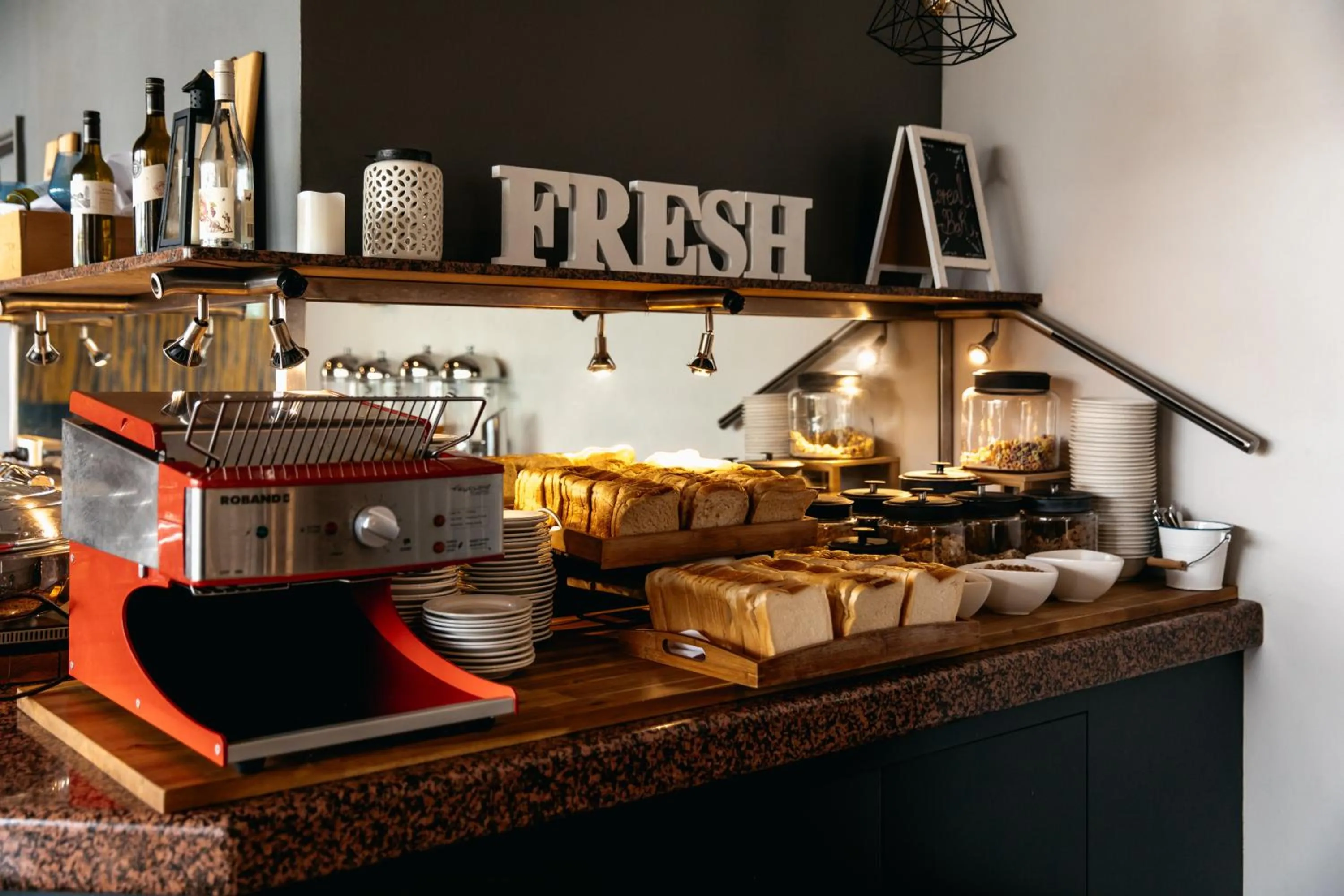 Restaurant/places to eat in Mercure Sydney Parramatta