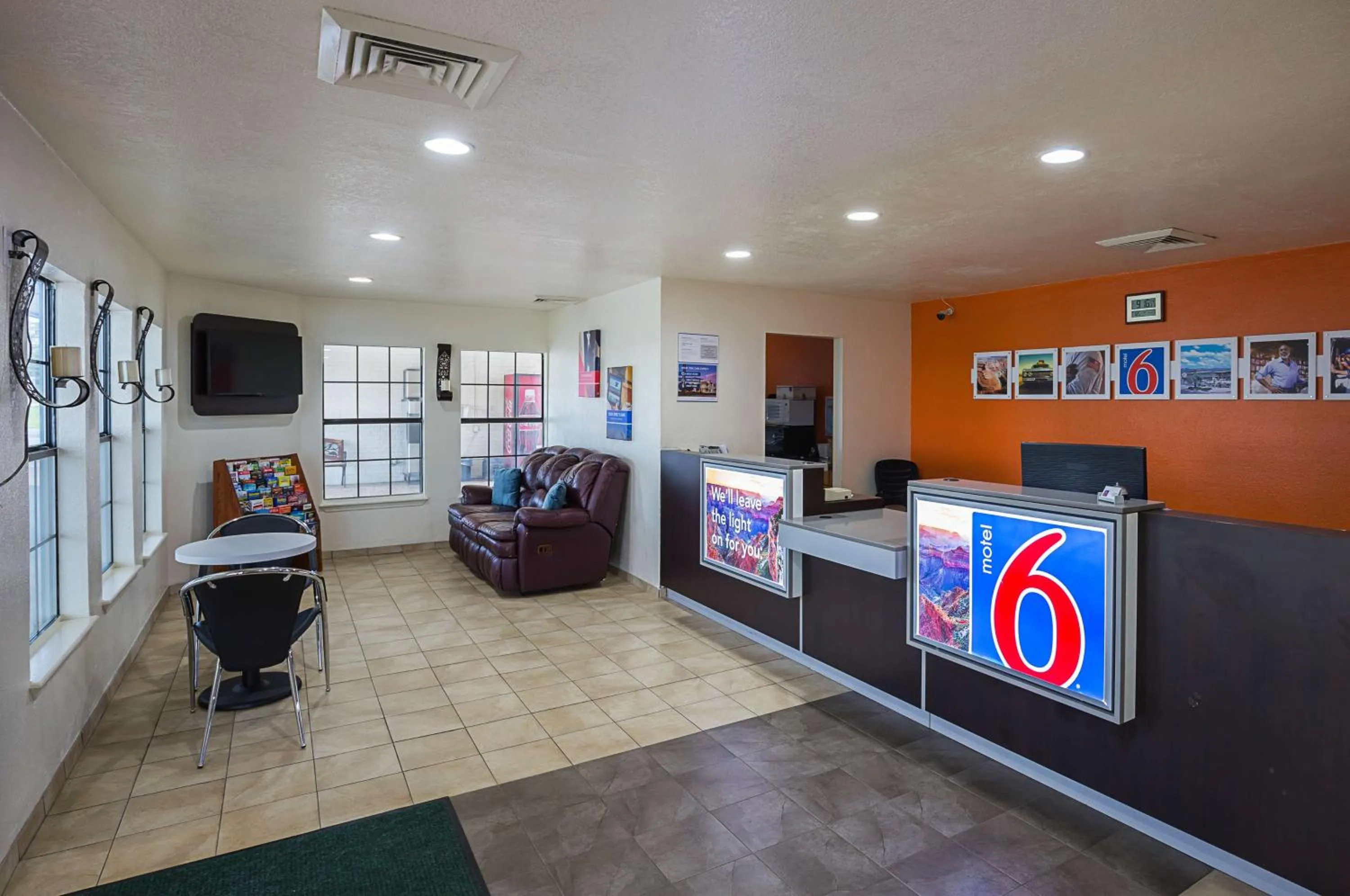 Communal lounge/ TV room in Motel 6-Madisonville, TX