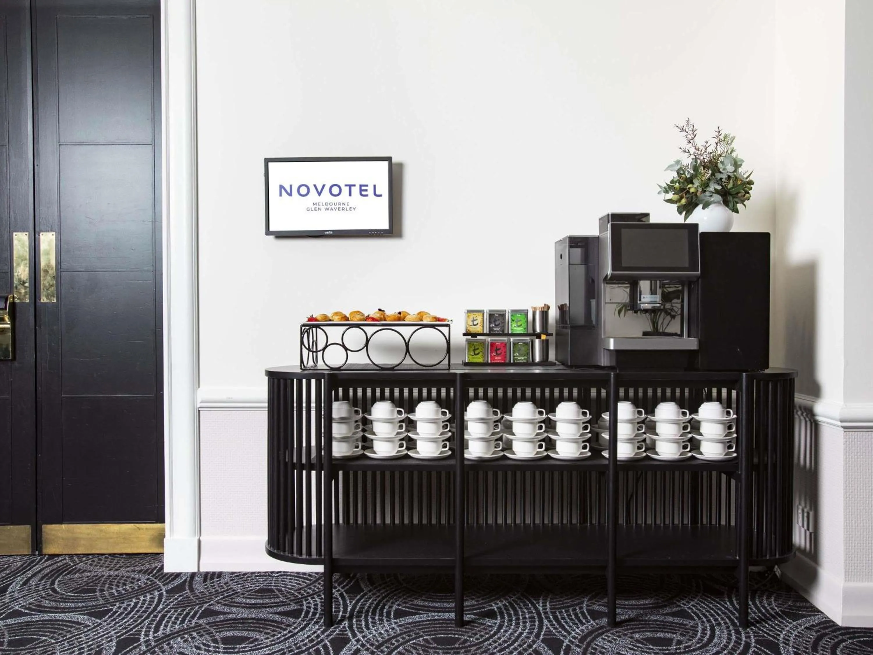 Meeting/conference room in Novotel Melbourne Glen Waverley