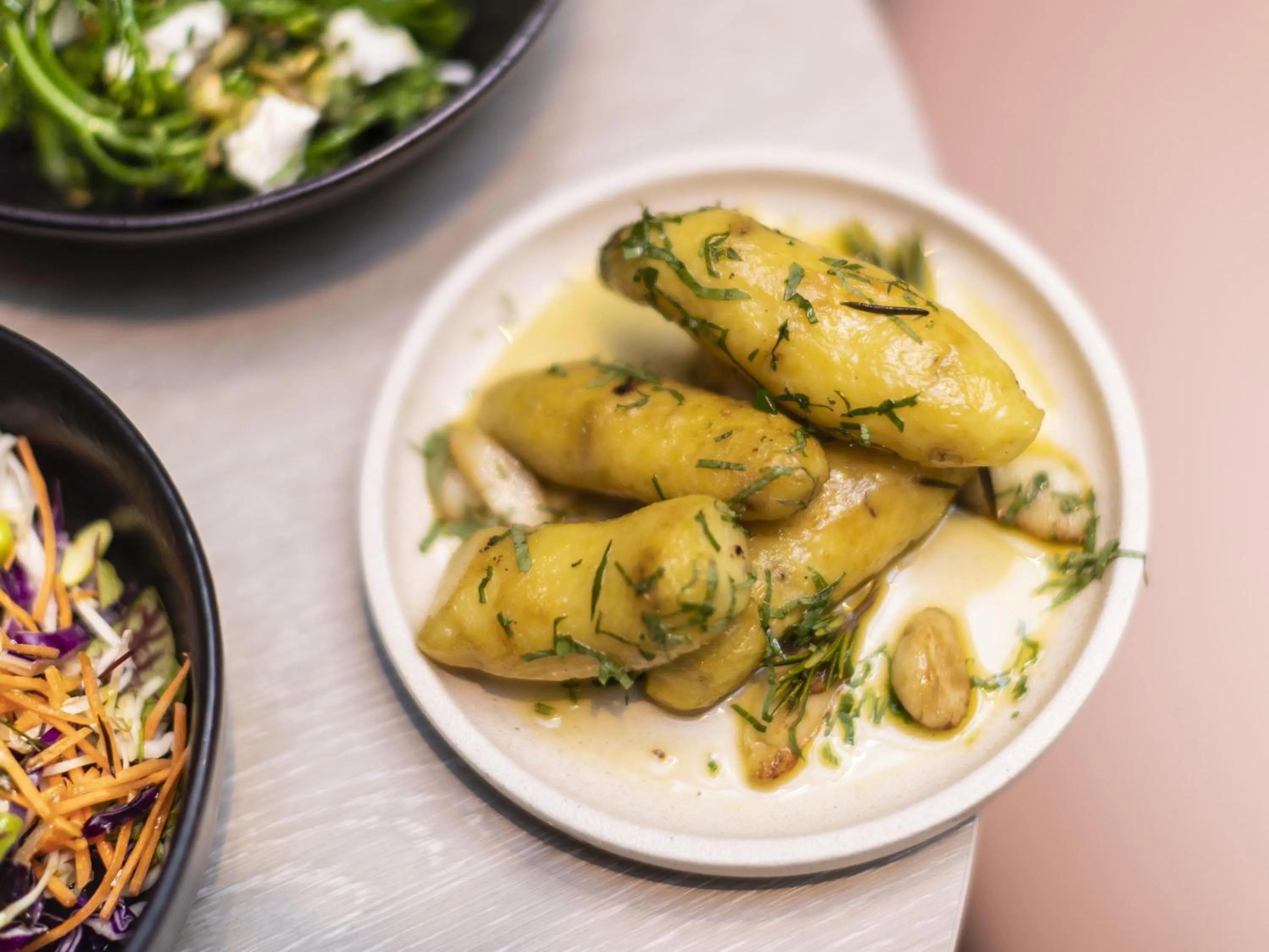 Restaurant/places to eat in Novotel Sydney International Airport