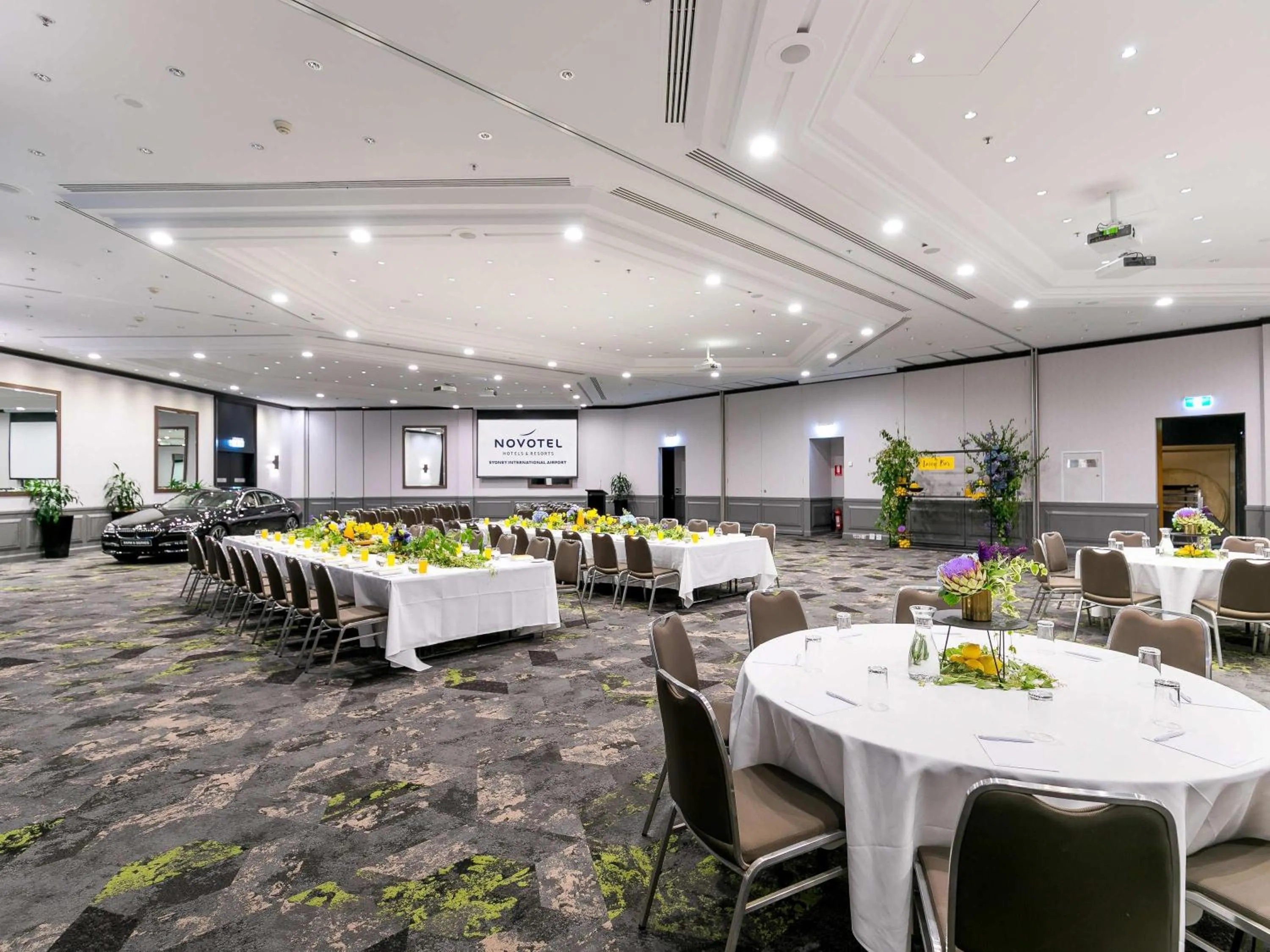 Meeting/conference room in Novotel Sydney International Airport