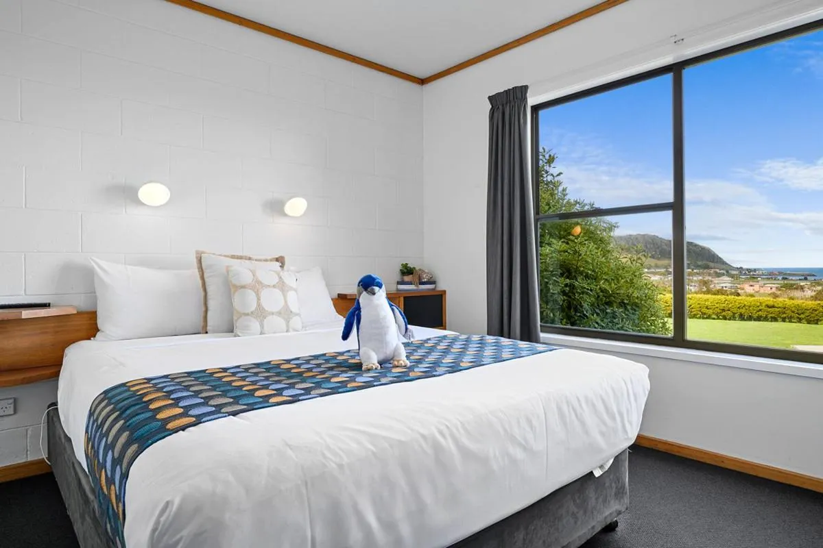 Bed in Stanley Seaview Inn