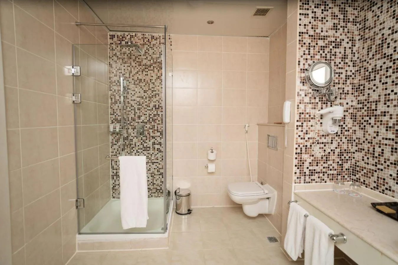 Bathroom in Tropitel Sahl Hasheesh