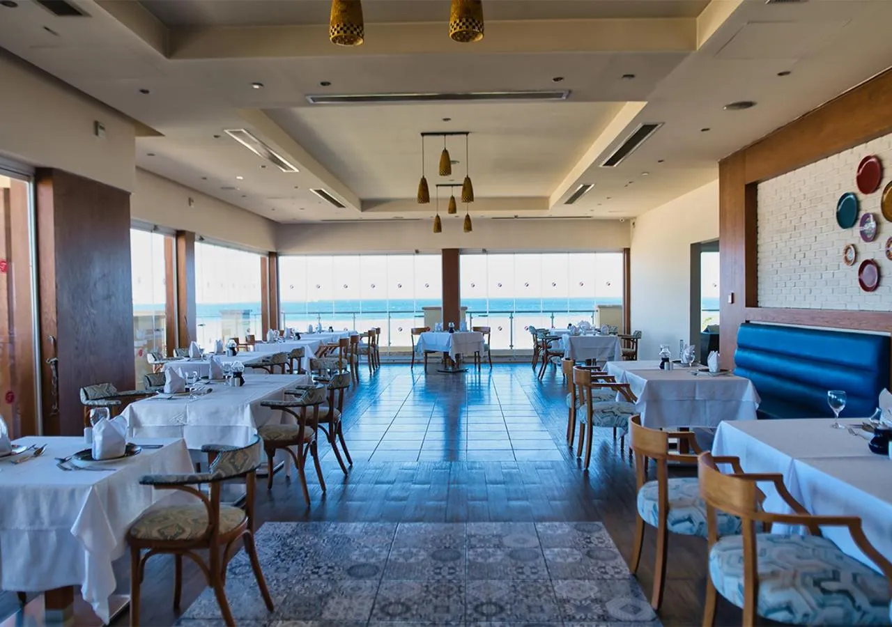 Restaurant/places to eat in Tropitel Sahl Hasheesh