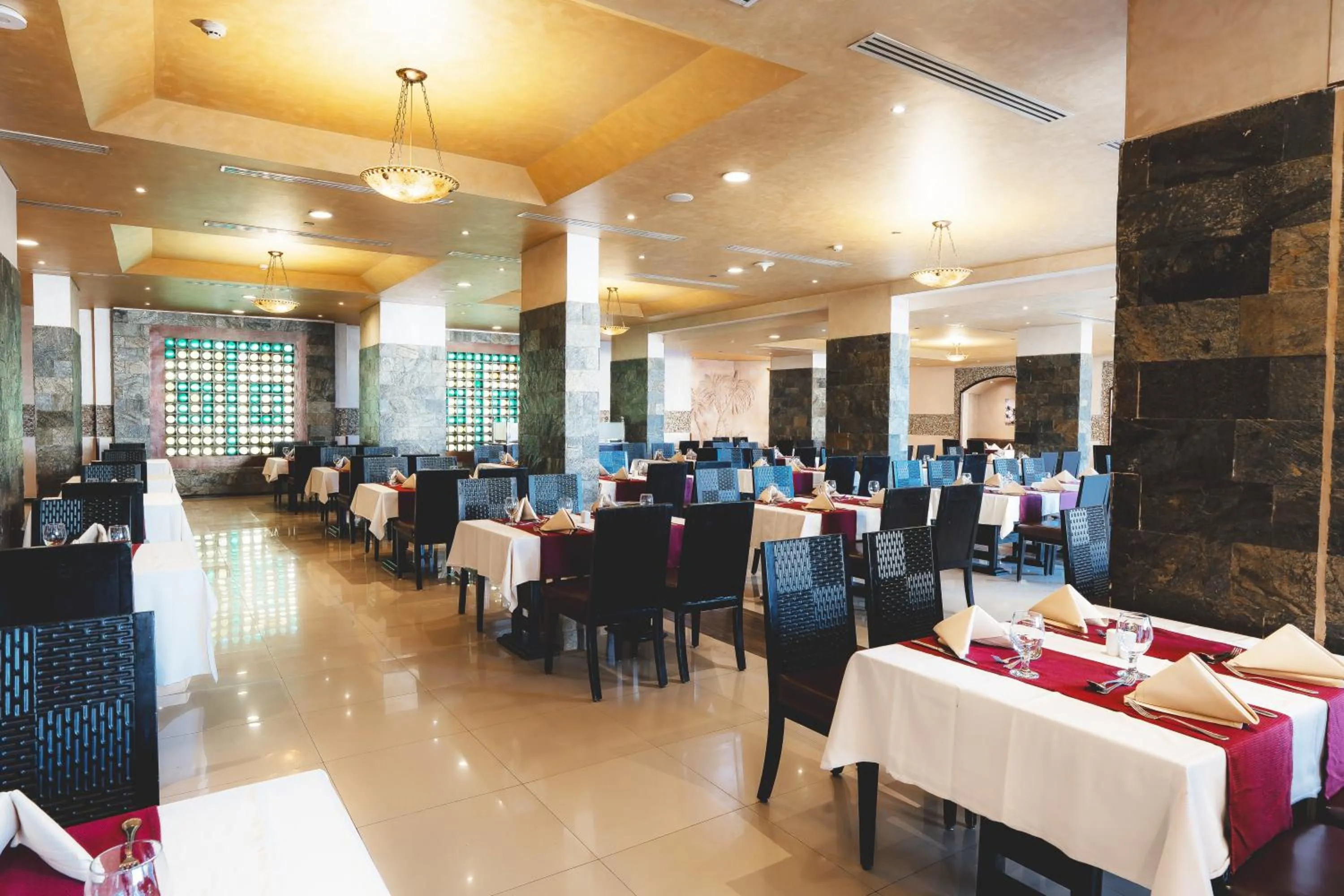 Restaurant/places to eat in Tropitel Sahl Hasheesh