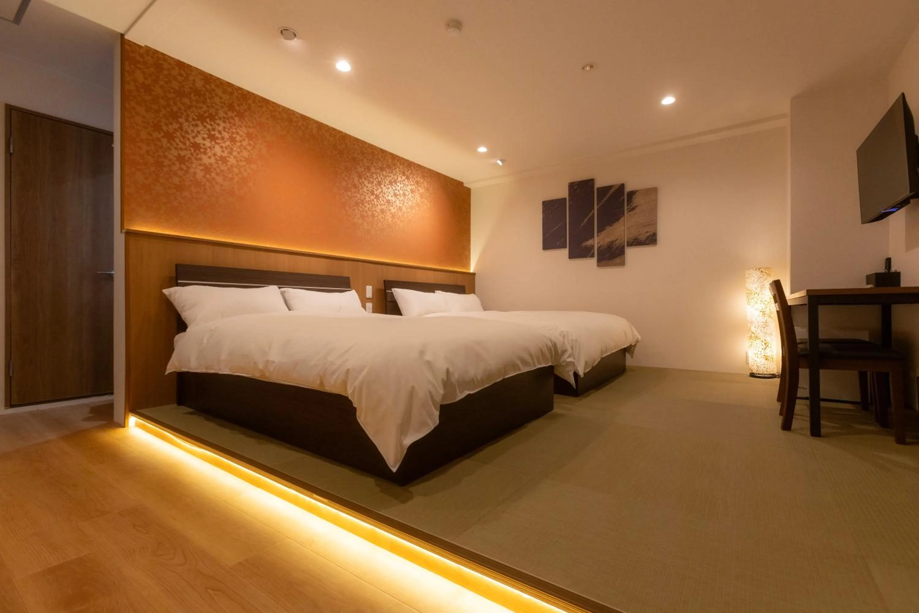 Bedroom, Bed in Miro Hotel Dotonbori