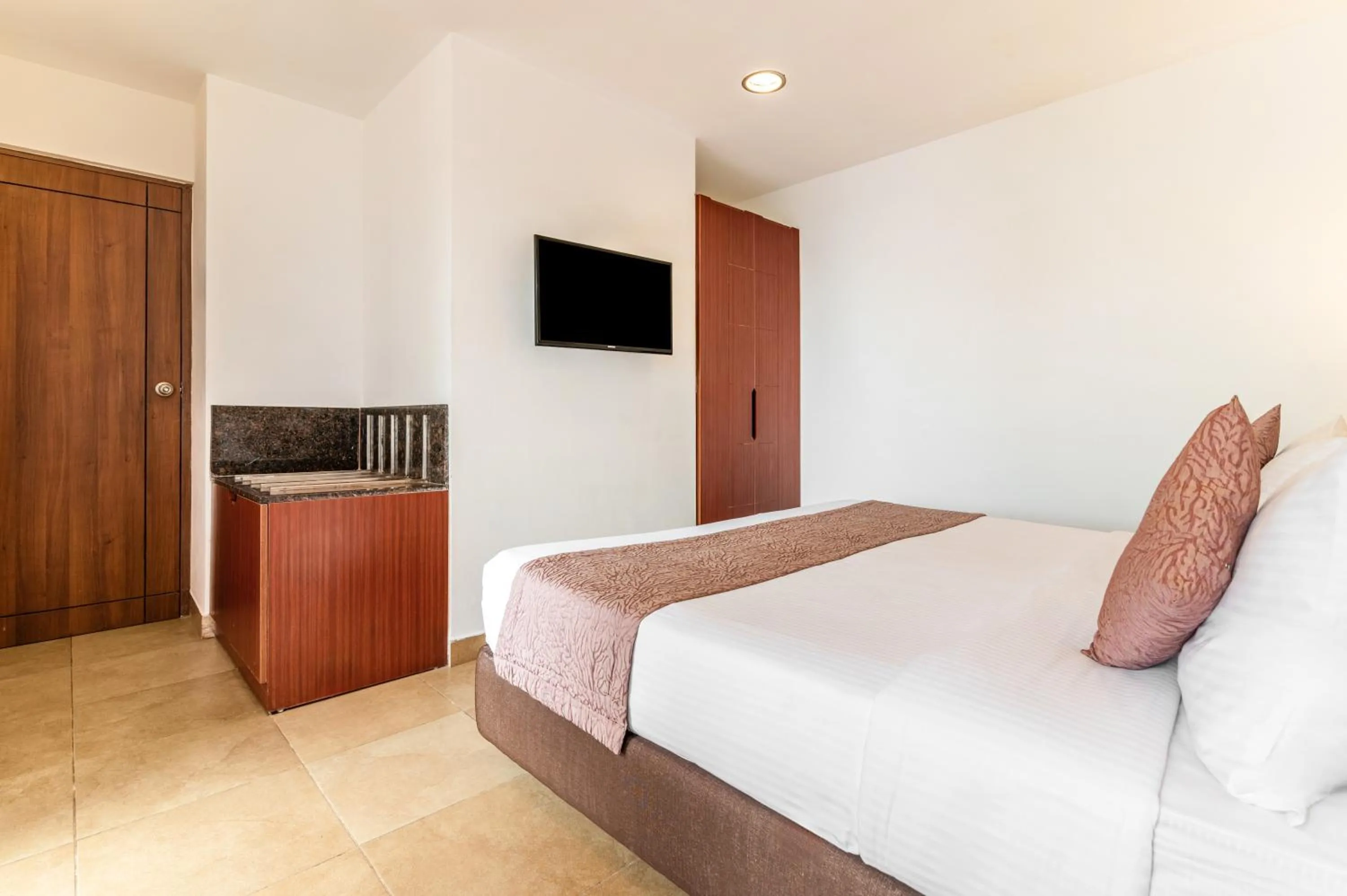 Bed in Sterling Yercaud