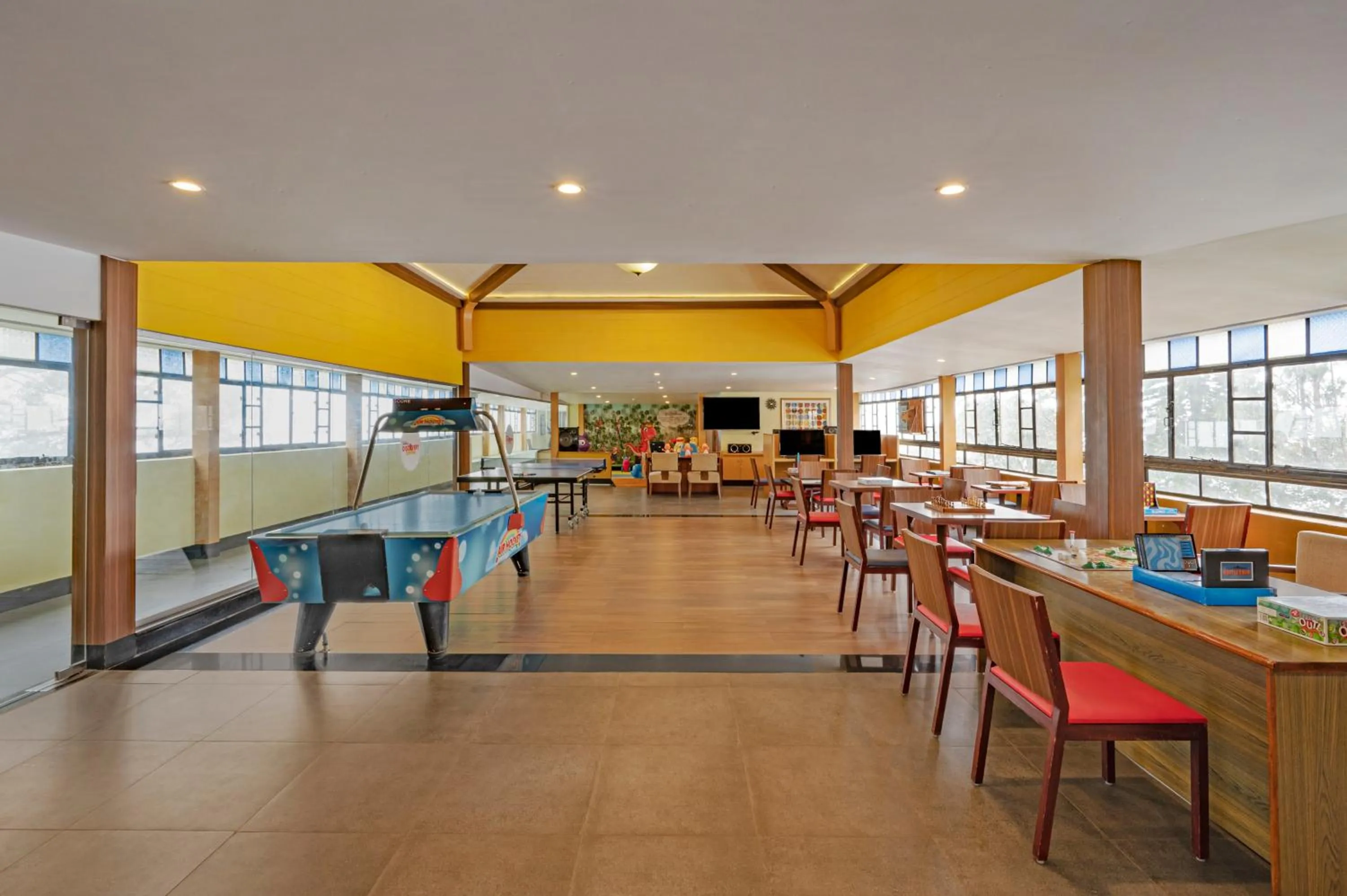 Game Room in Sterling Yercaud