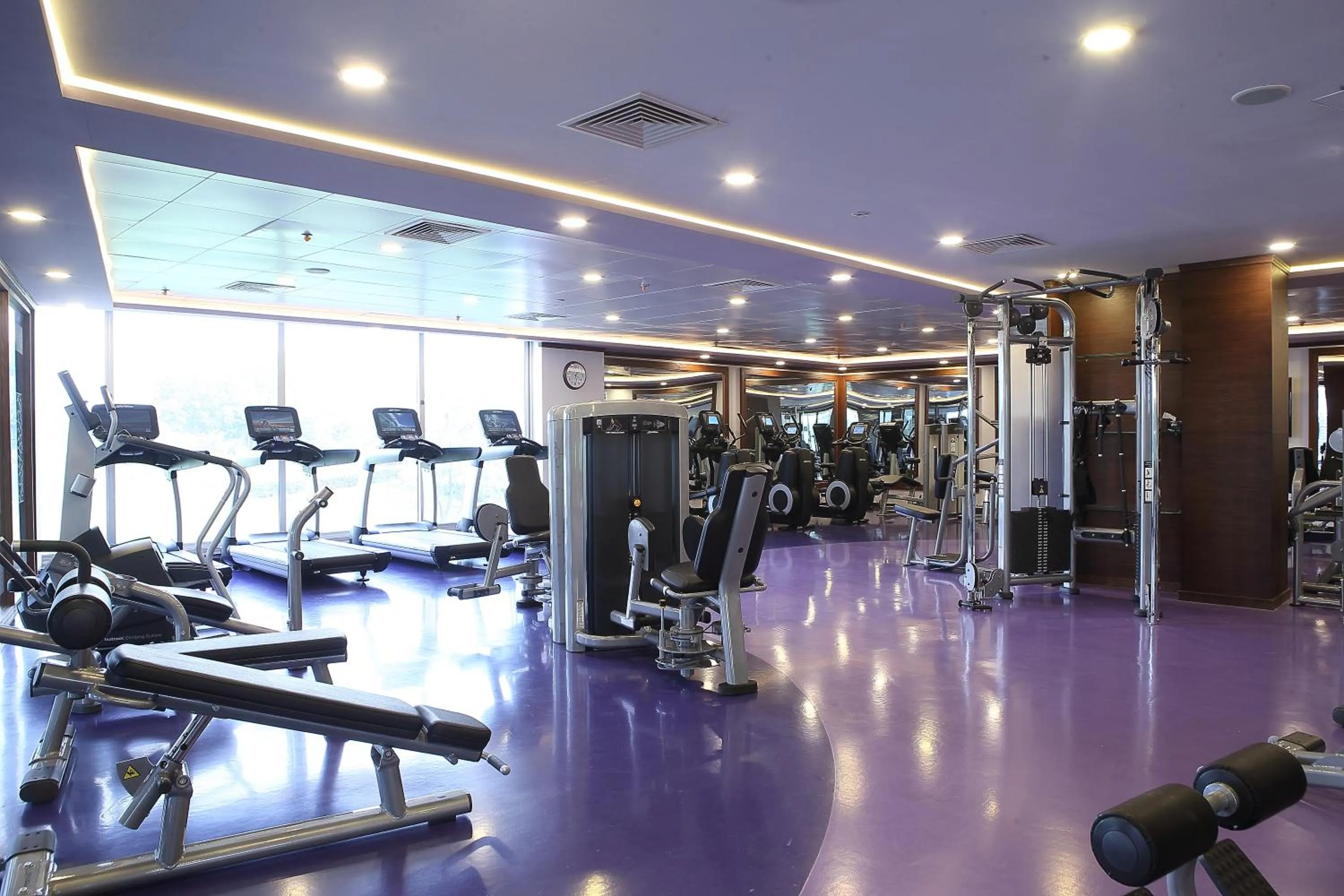 Fitness centre/facilities in Defence Raya Golf & Country Club