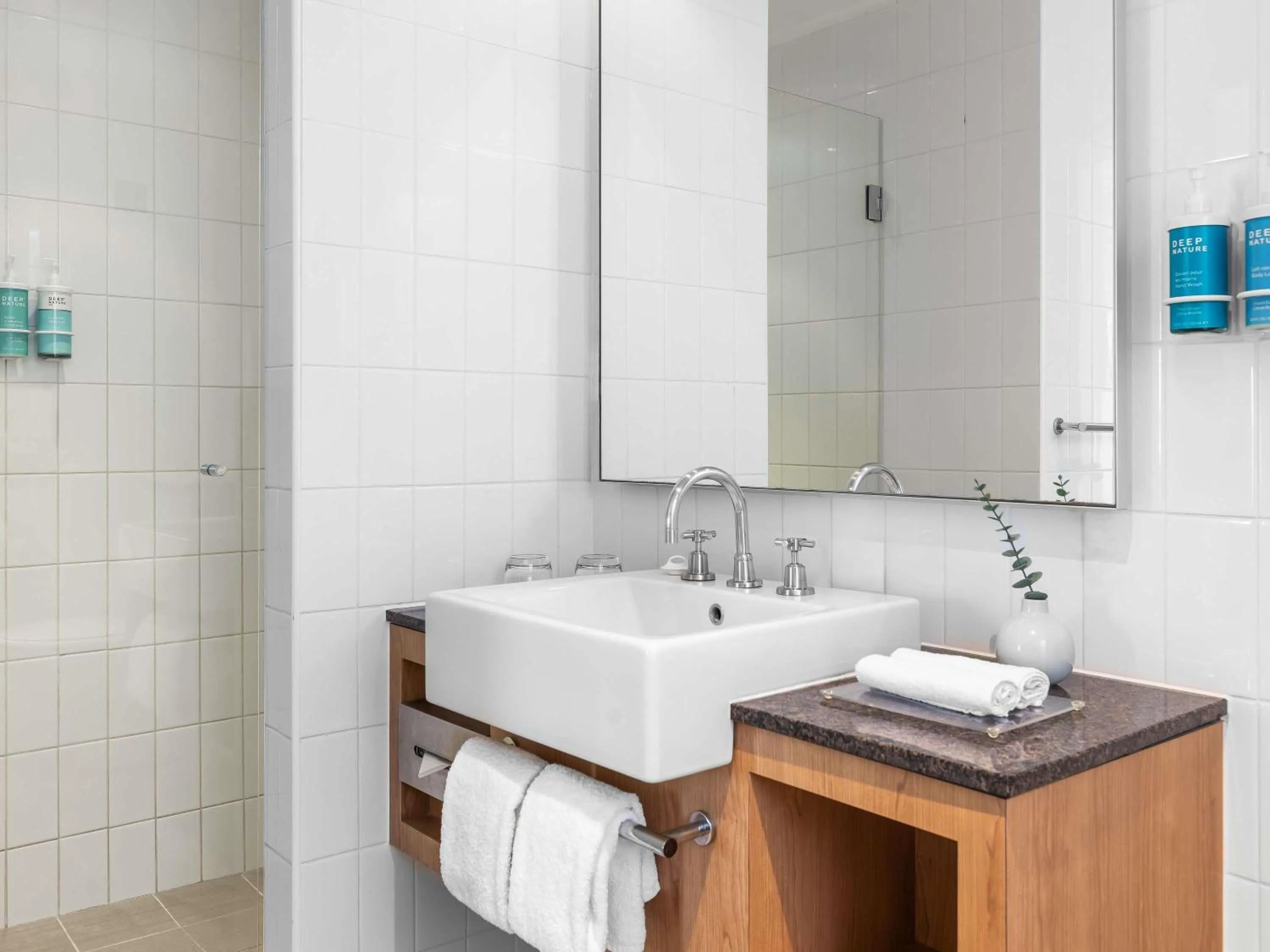 Bedroom in Novotel Perth Langley