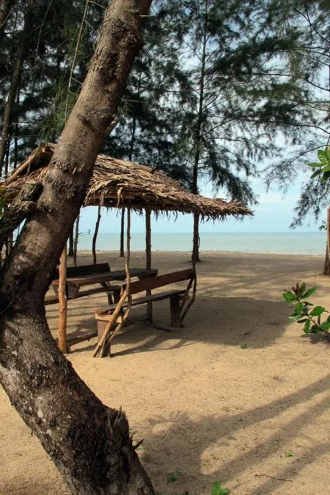 Beach in Cousin Koh Kho Khao Beach