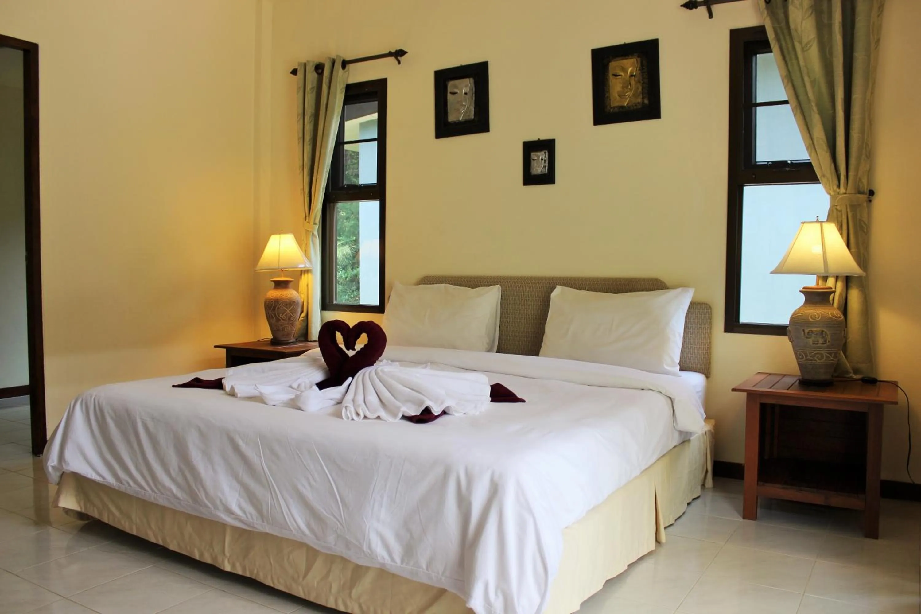 Bedroom, Bed in Cousin Koh Kho Khao Beach