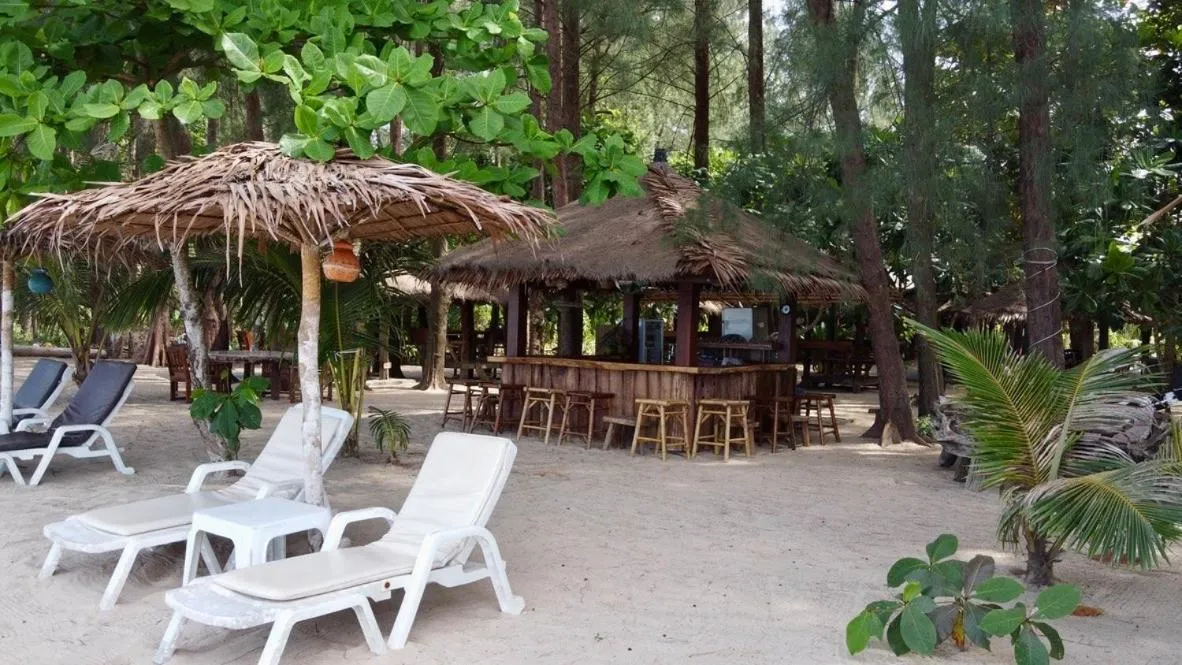 Beach in Cousin Koh Kho Khao Beach