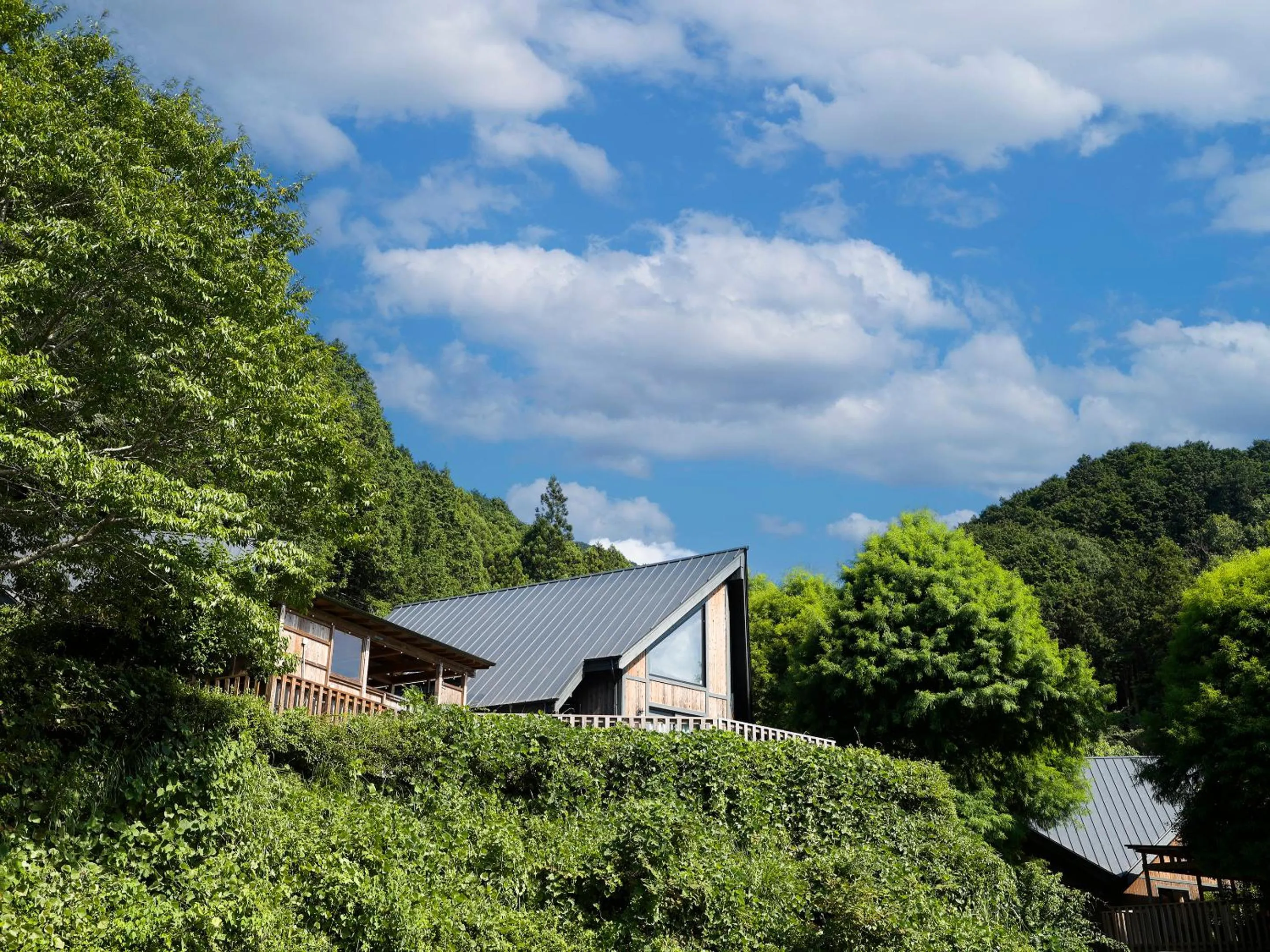 Property building in Hinotani Onsen Misugi Resort