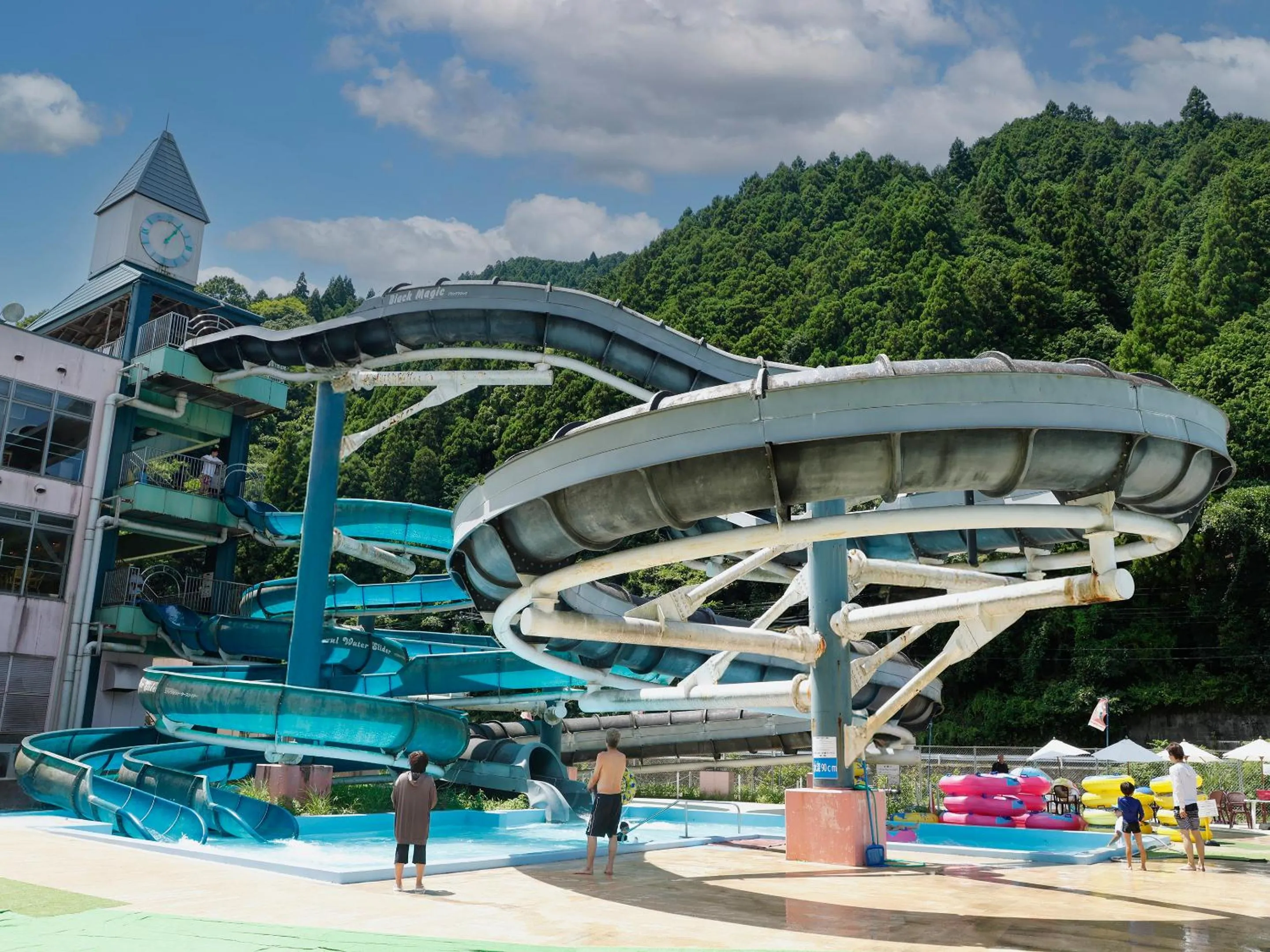 Area and facilities in Hinotani Onsen Misugi Resort