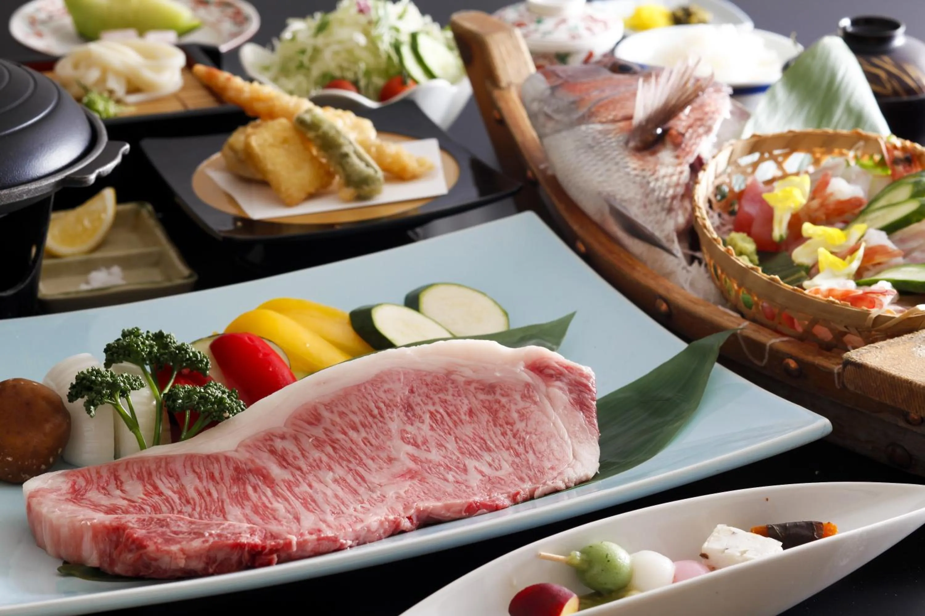 Food and drinks in Hinotani Onsen Misugi Resort