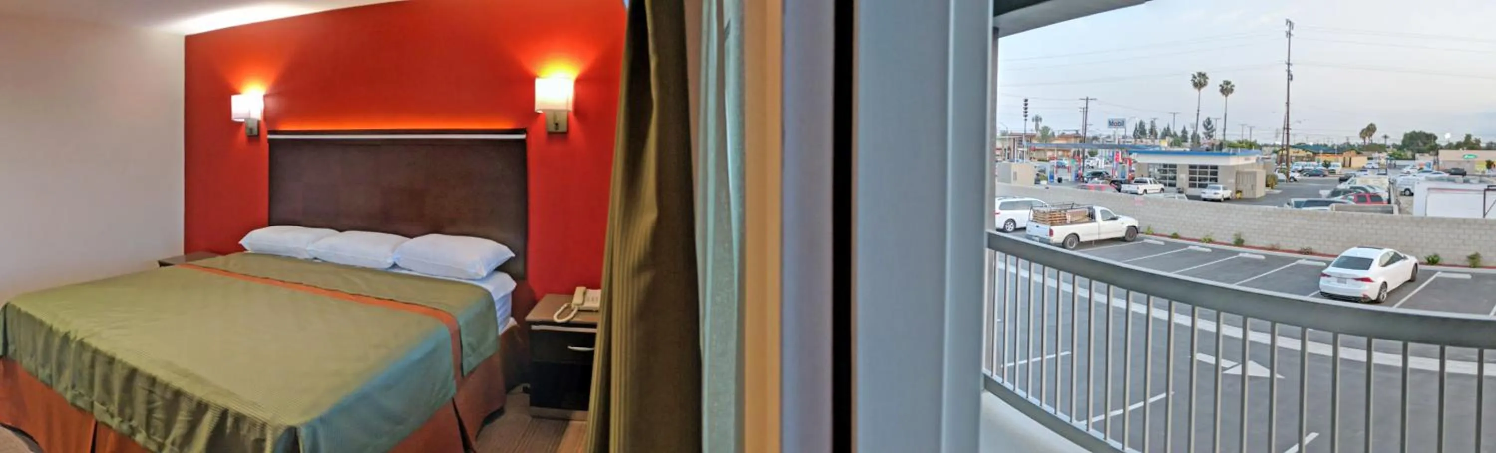 Bedroom, Bed in Epic Hotel