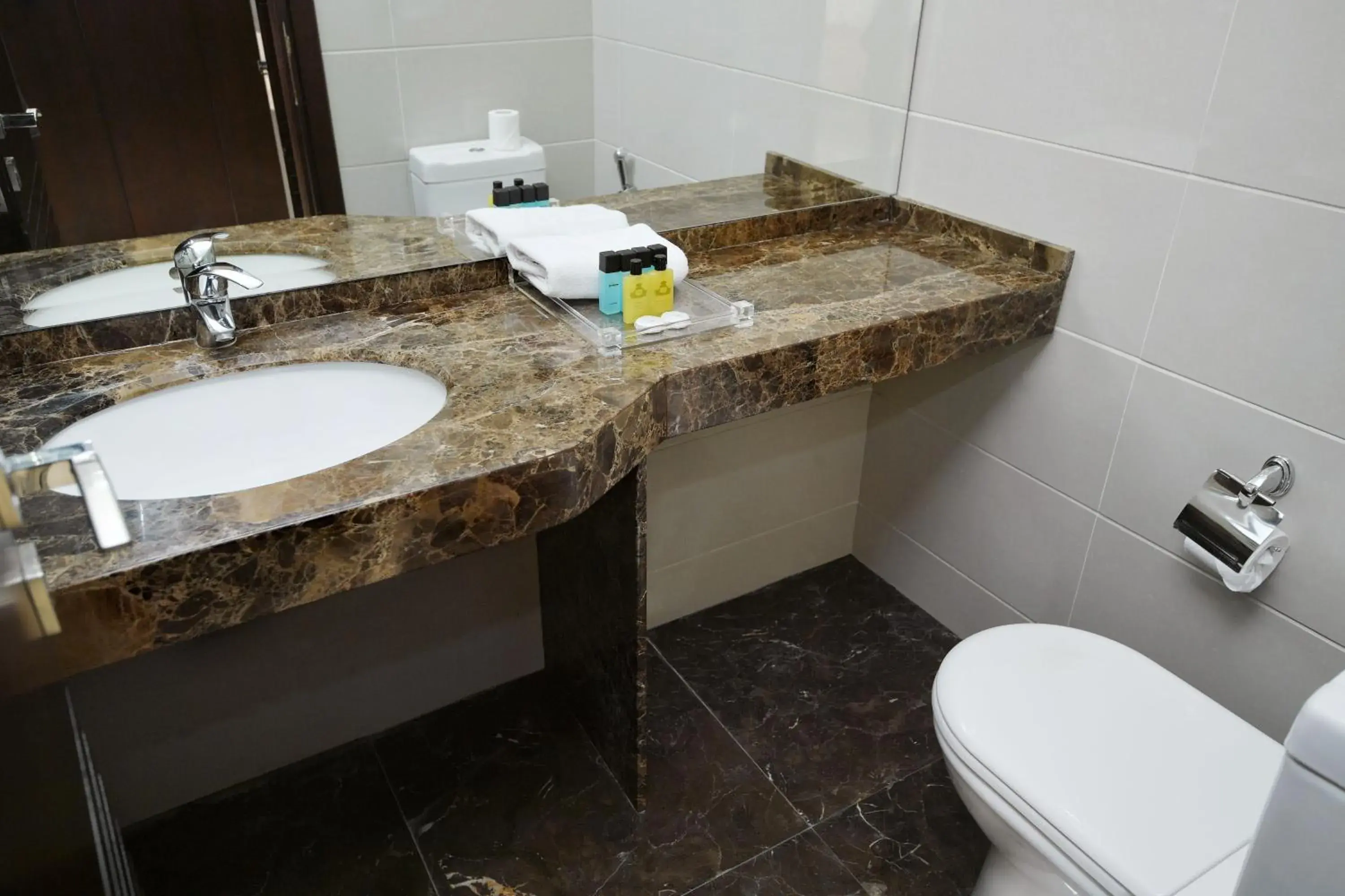 Suite with Sauna in Hollywood Inn Boutique Hotel Suite with Sauna in Hollywood Inn Boutique Hotel