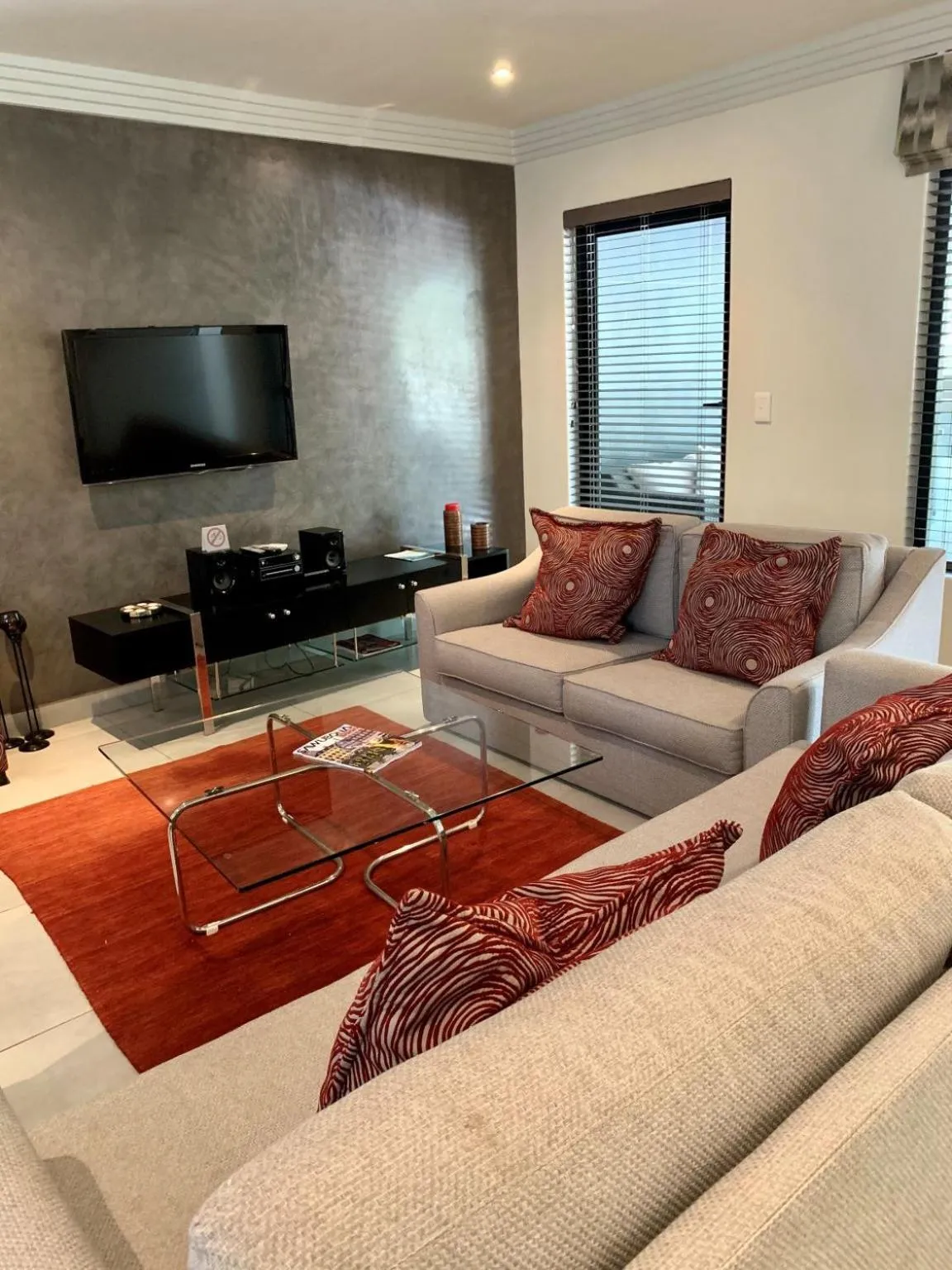 TV and multimedia in Villa Moyal