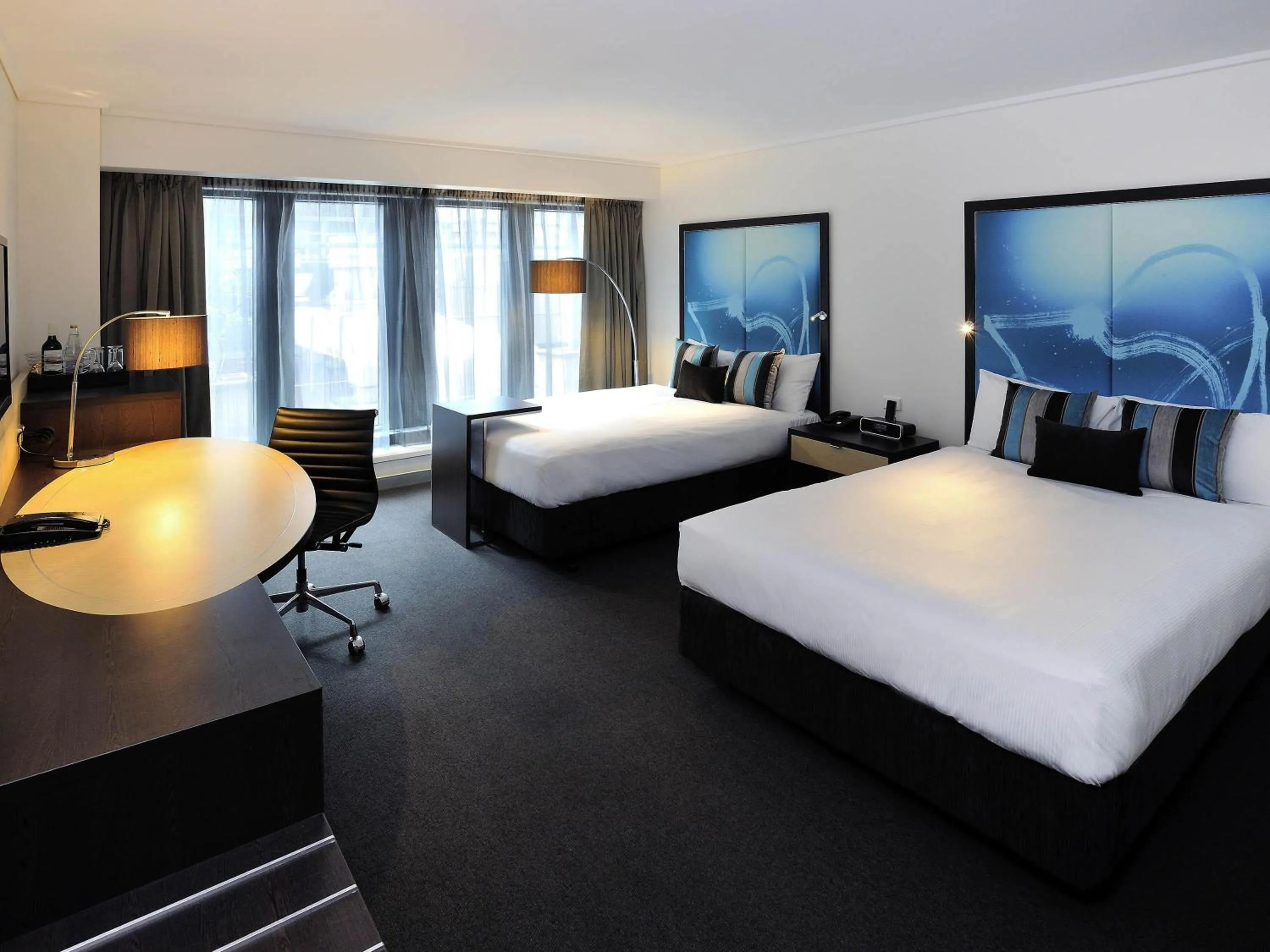 Bedroom, Bed in Novotel Melbourne On Collins