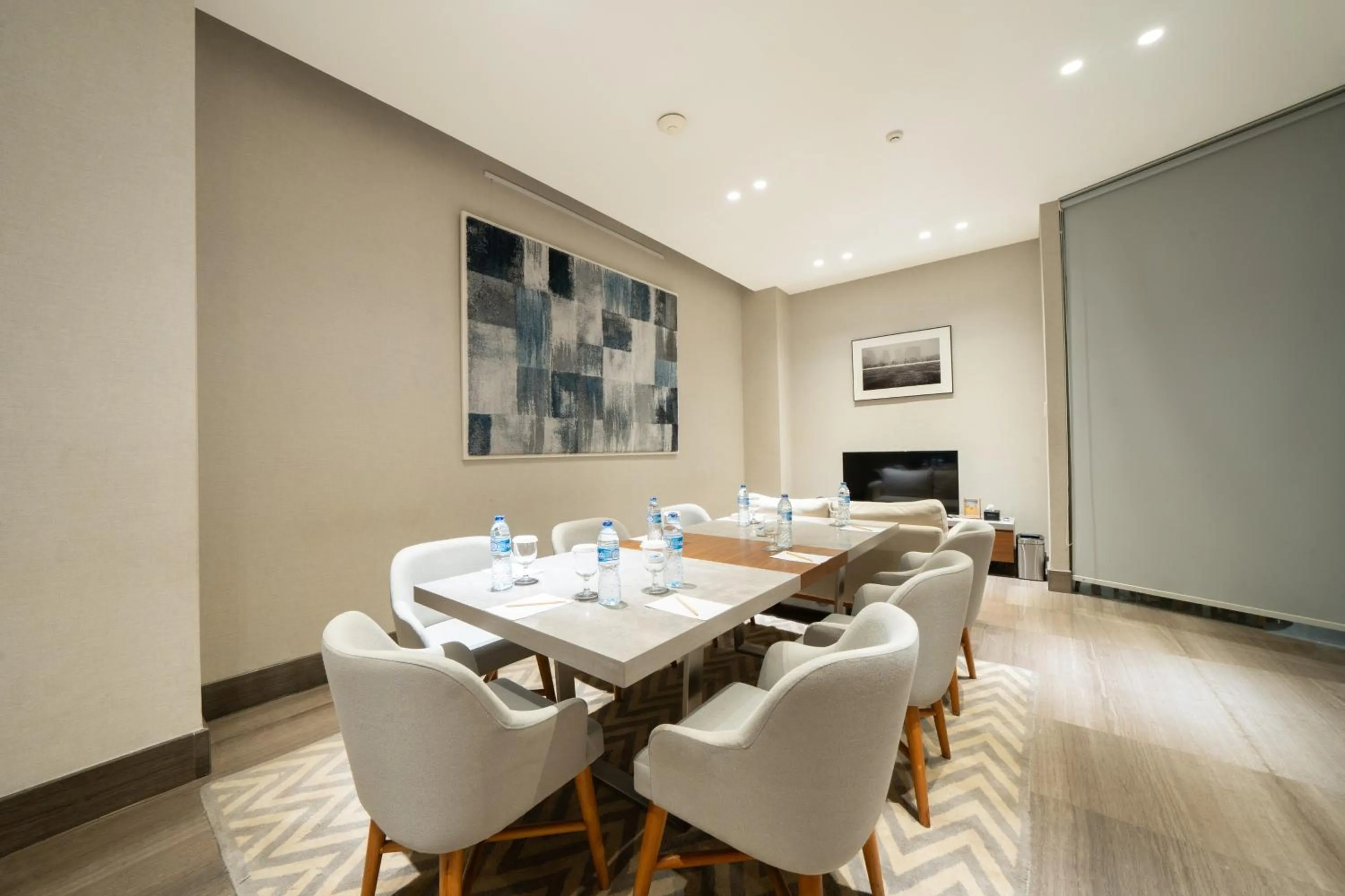 Meeting/conference room in Erian Hotel