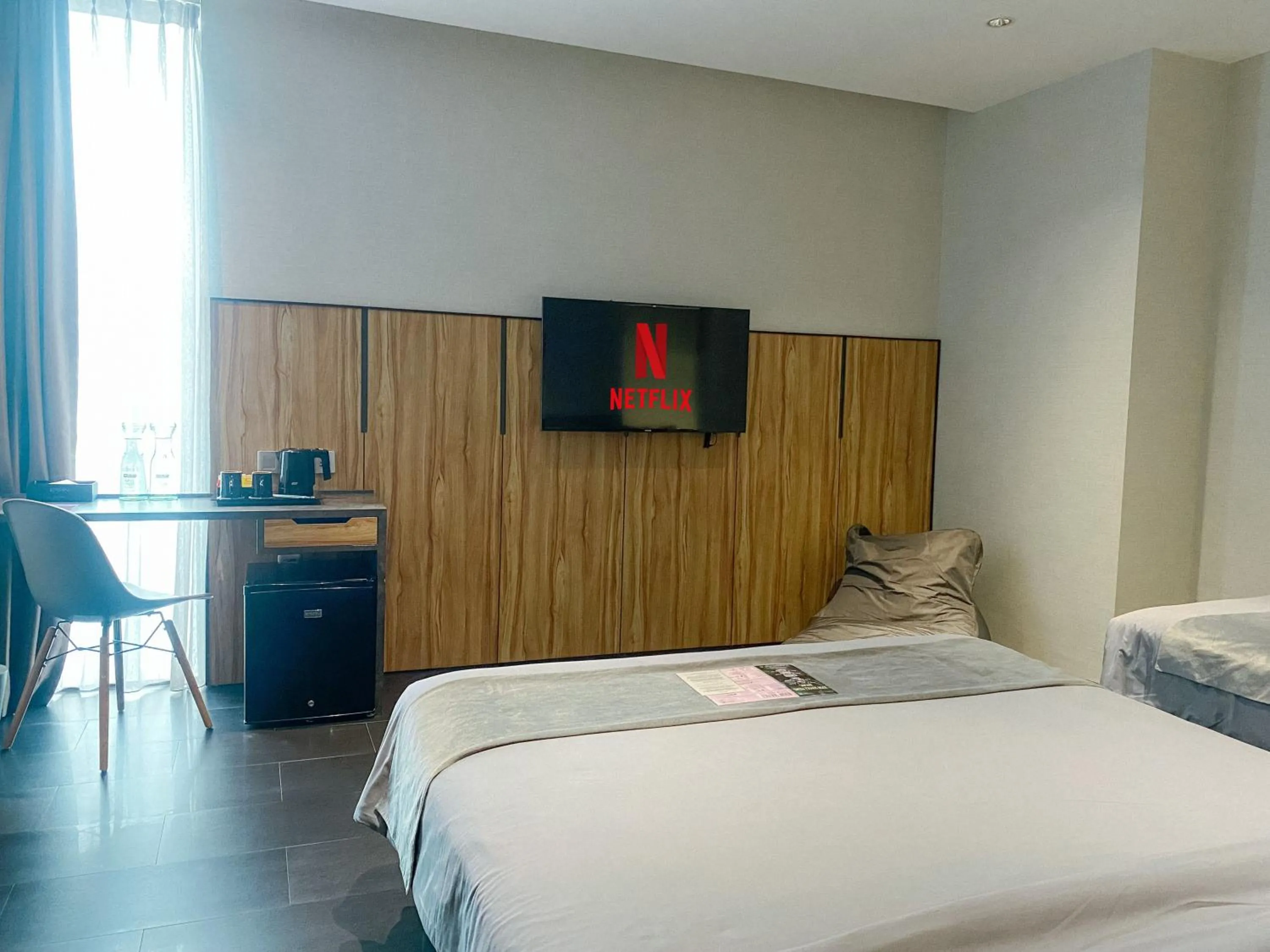 TV and multimedia, Bed in Erian Hotel