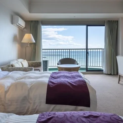 View (from property/room), Bed in Onahama Ocean Hotel & Golf Club