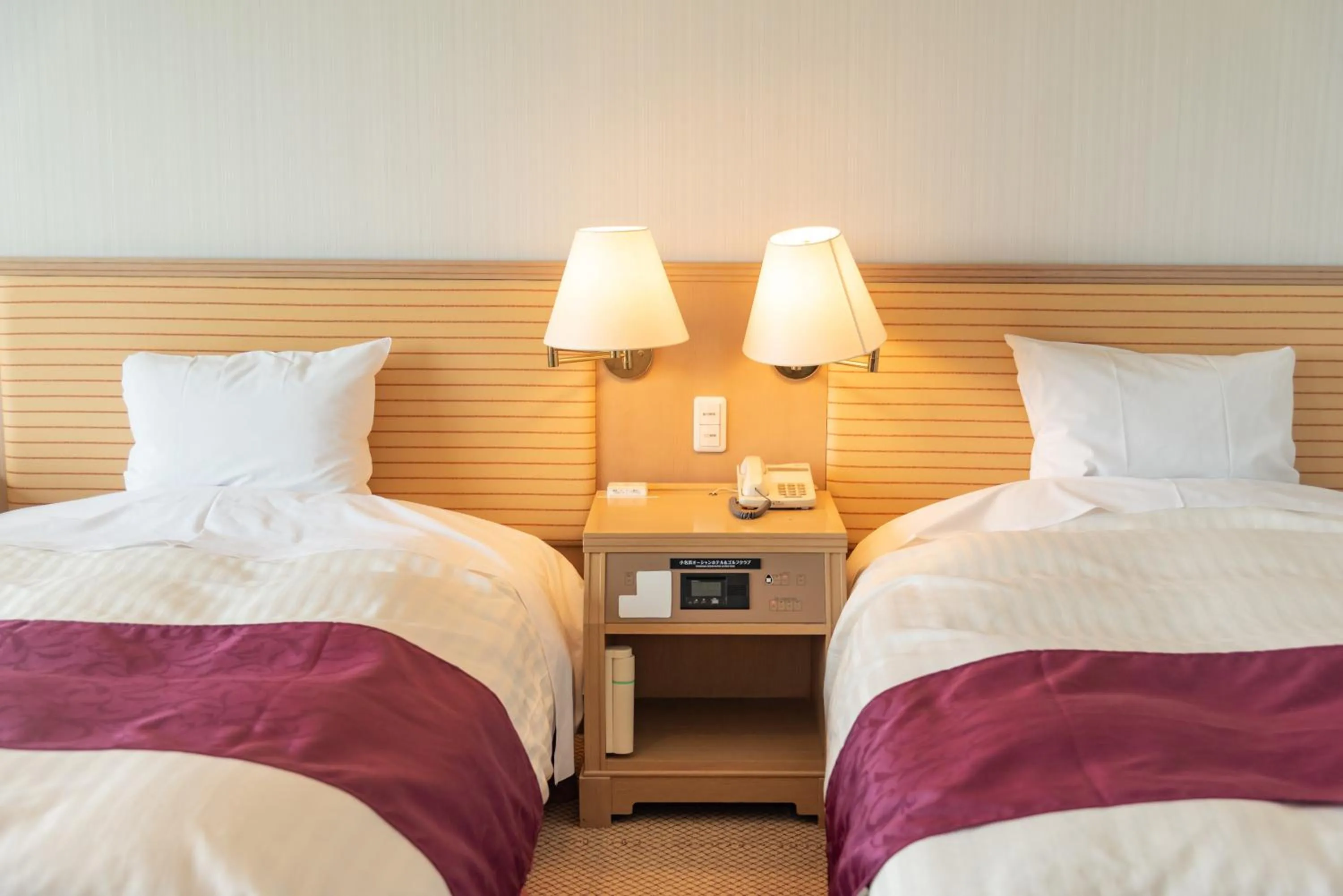 Bed in Onahama Ocean Hotel & Golf Club