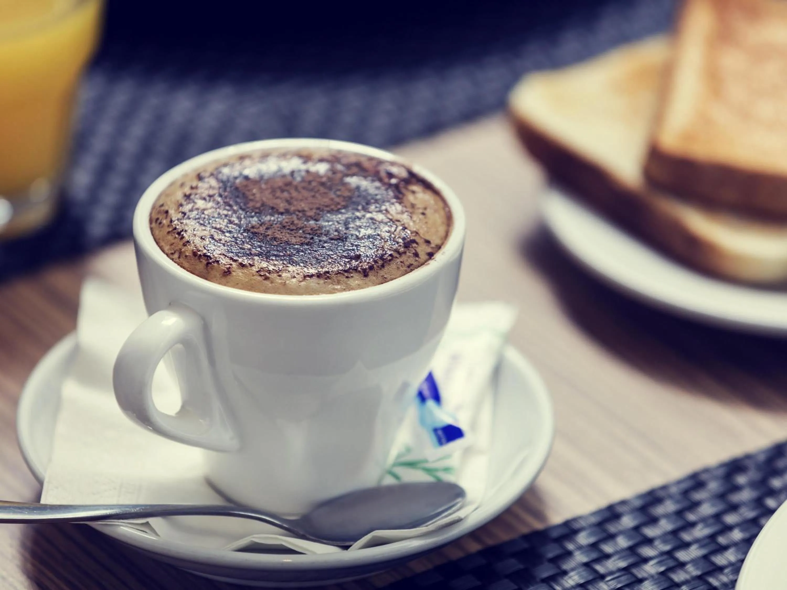 Restaurant/places to eat in Mercure Welcome Melbourne