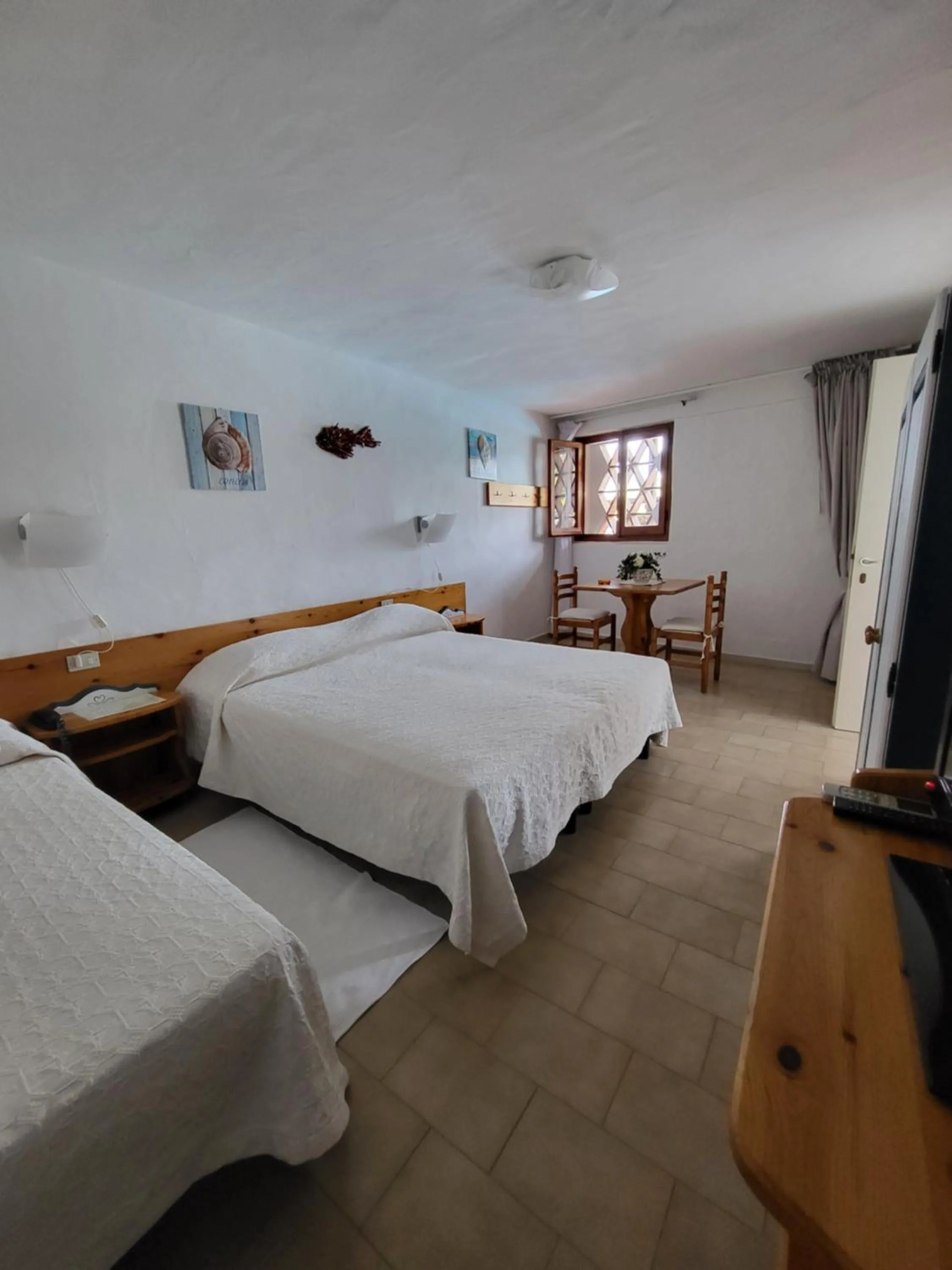 Photo of the whole room, Bed in Hotel Olimpia