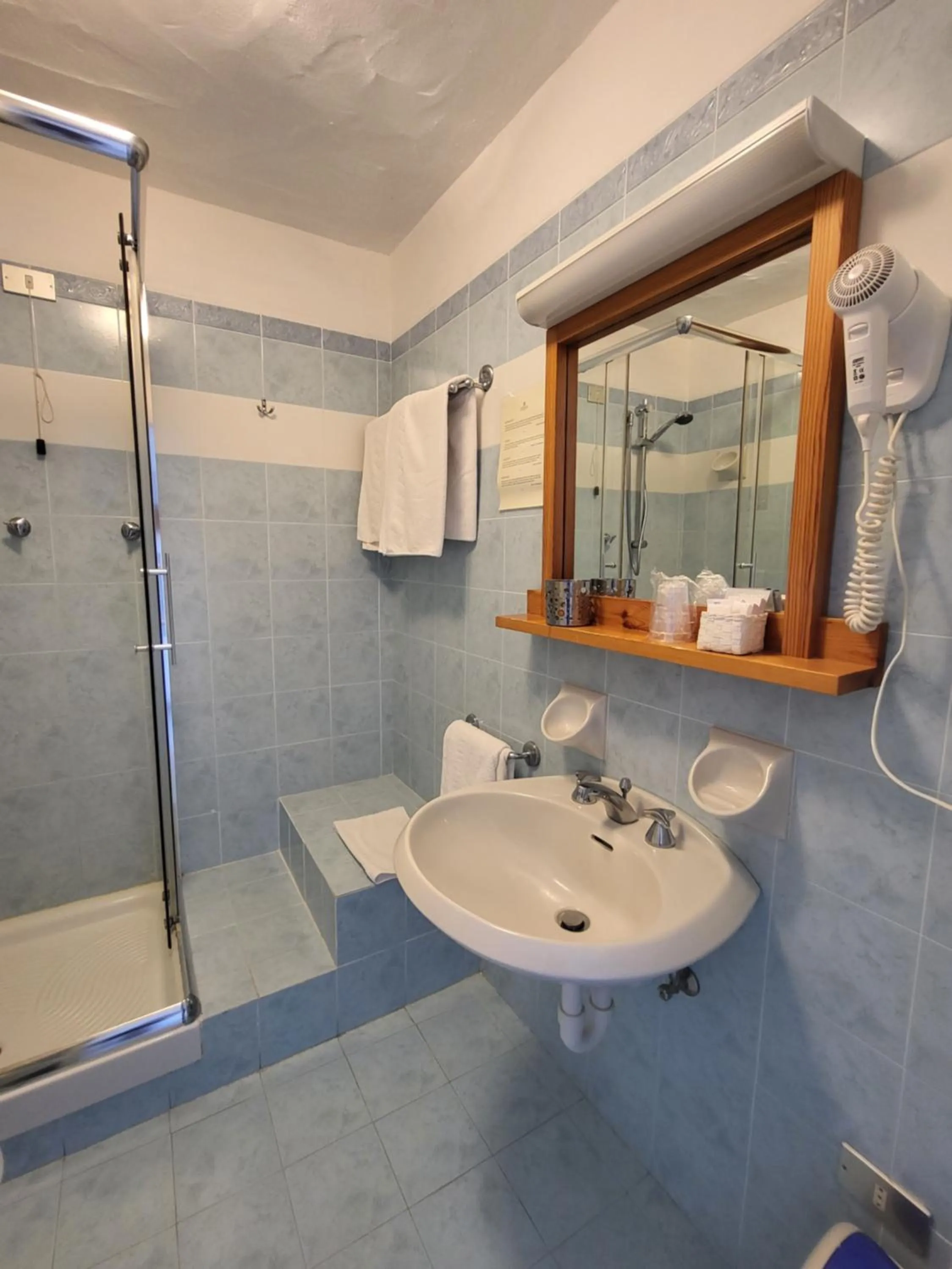 Bathroom in Hotel Olimpia