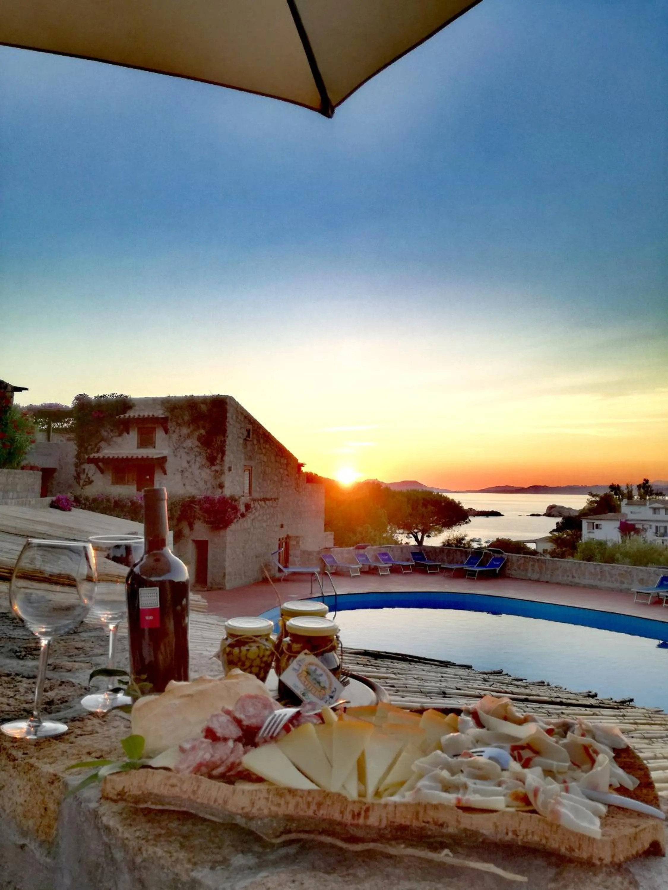 Restaurant/places to eat in Hotel Olimpia