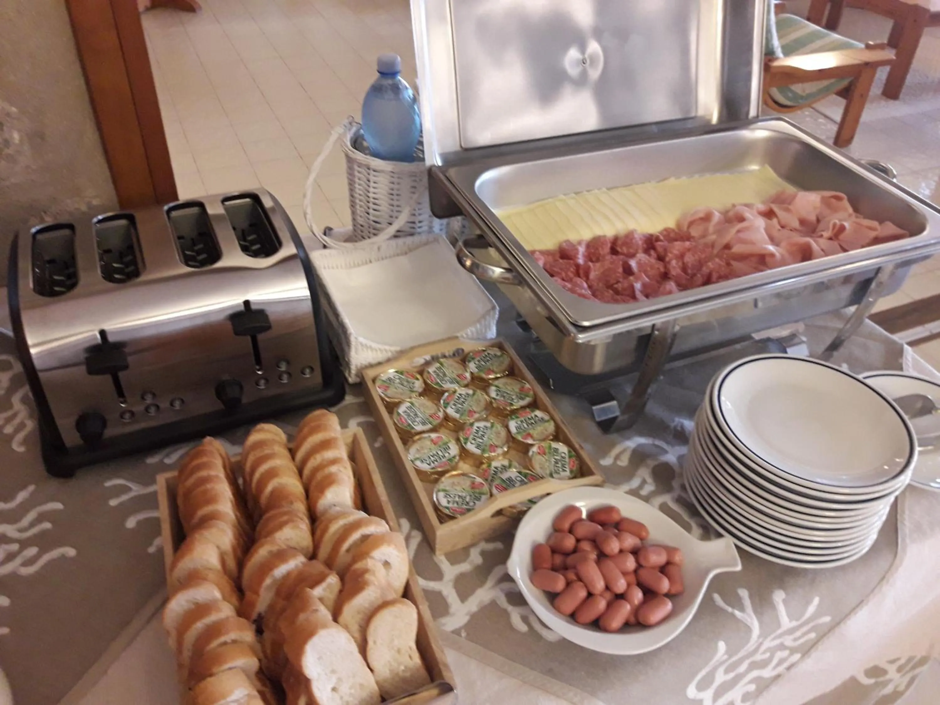 Buffet breakfast in Hotel Olimpia
