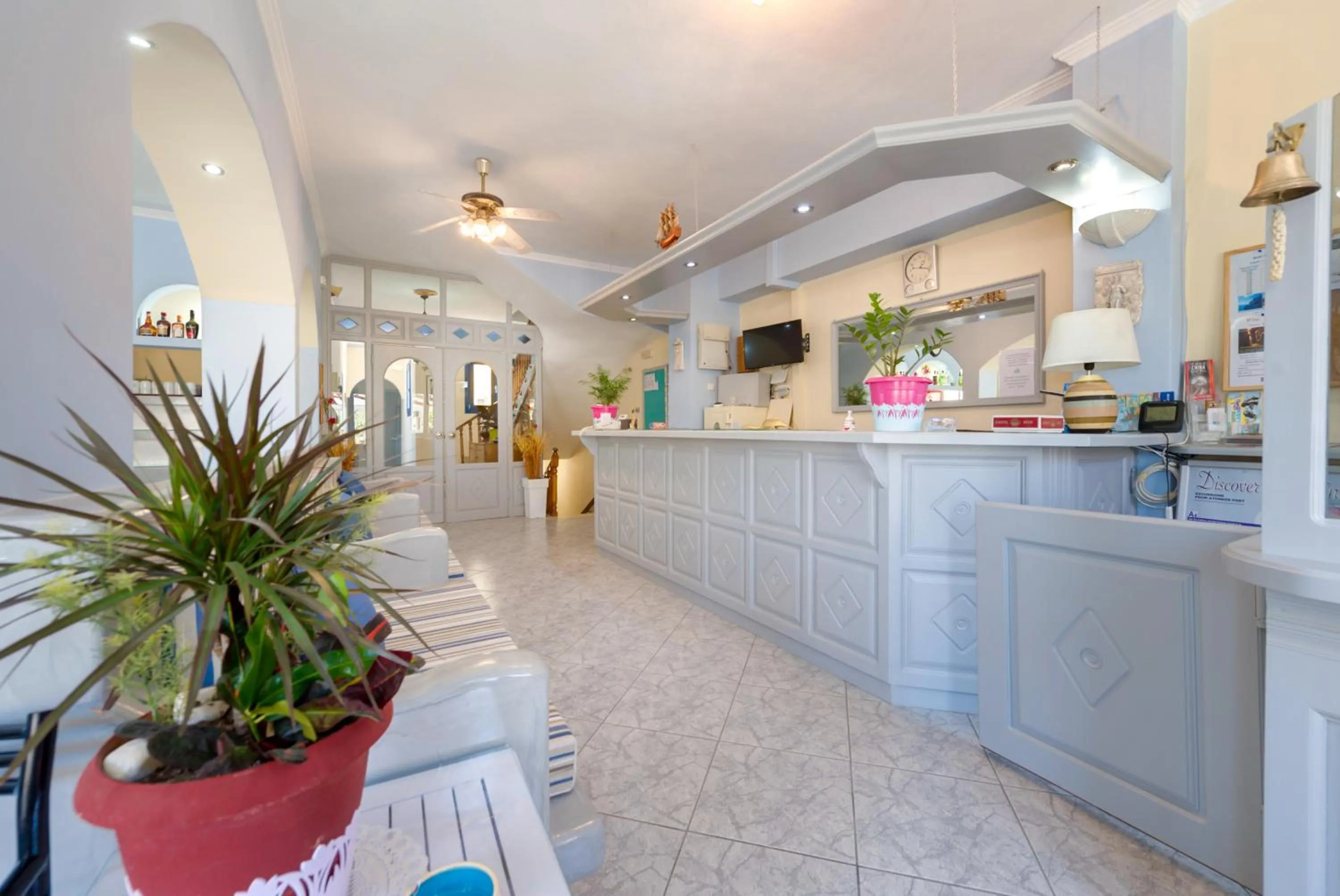 Lobby or reception in Akis Hotel