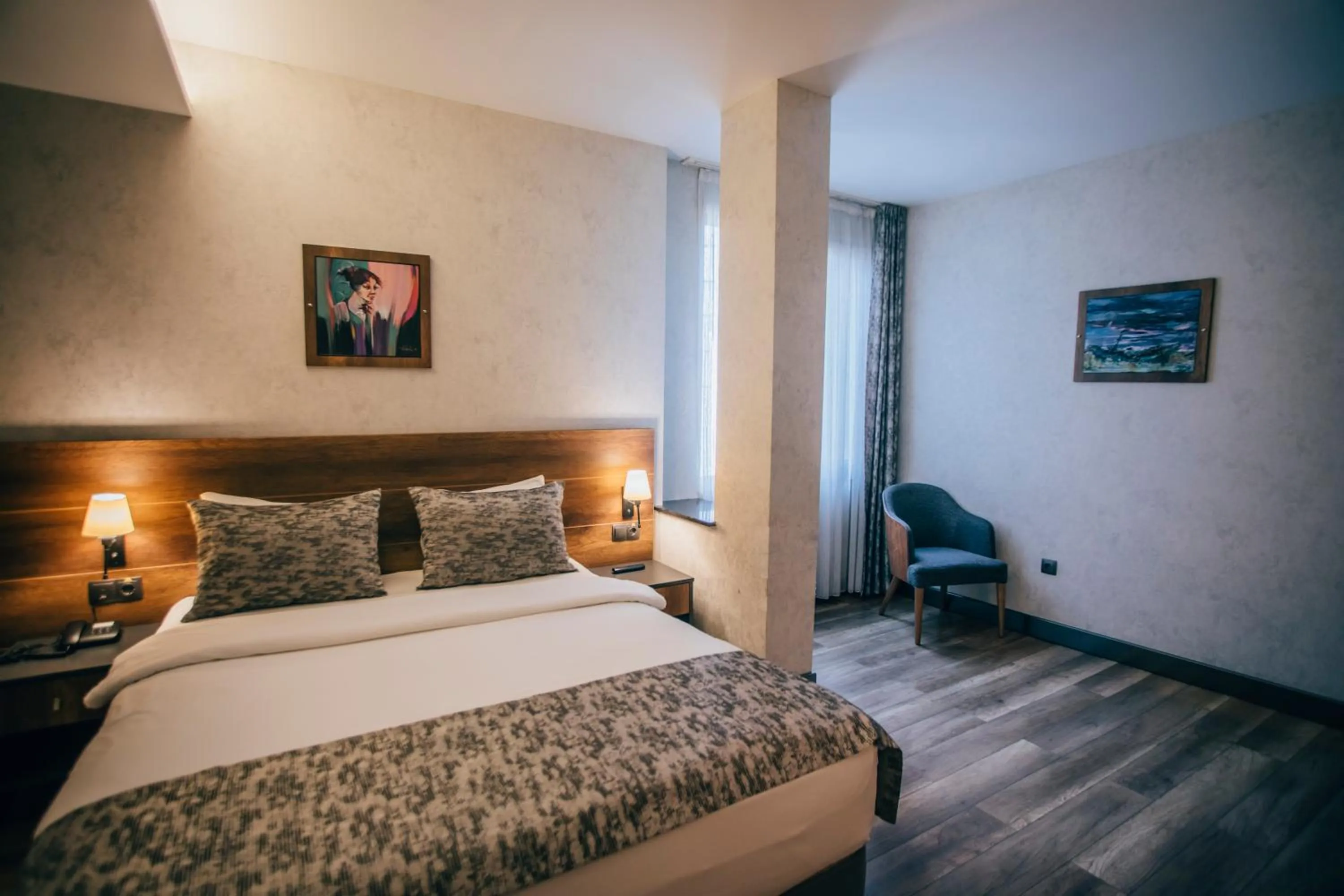 Bed in Life Point Hotel