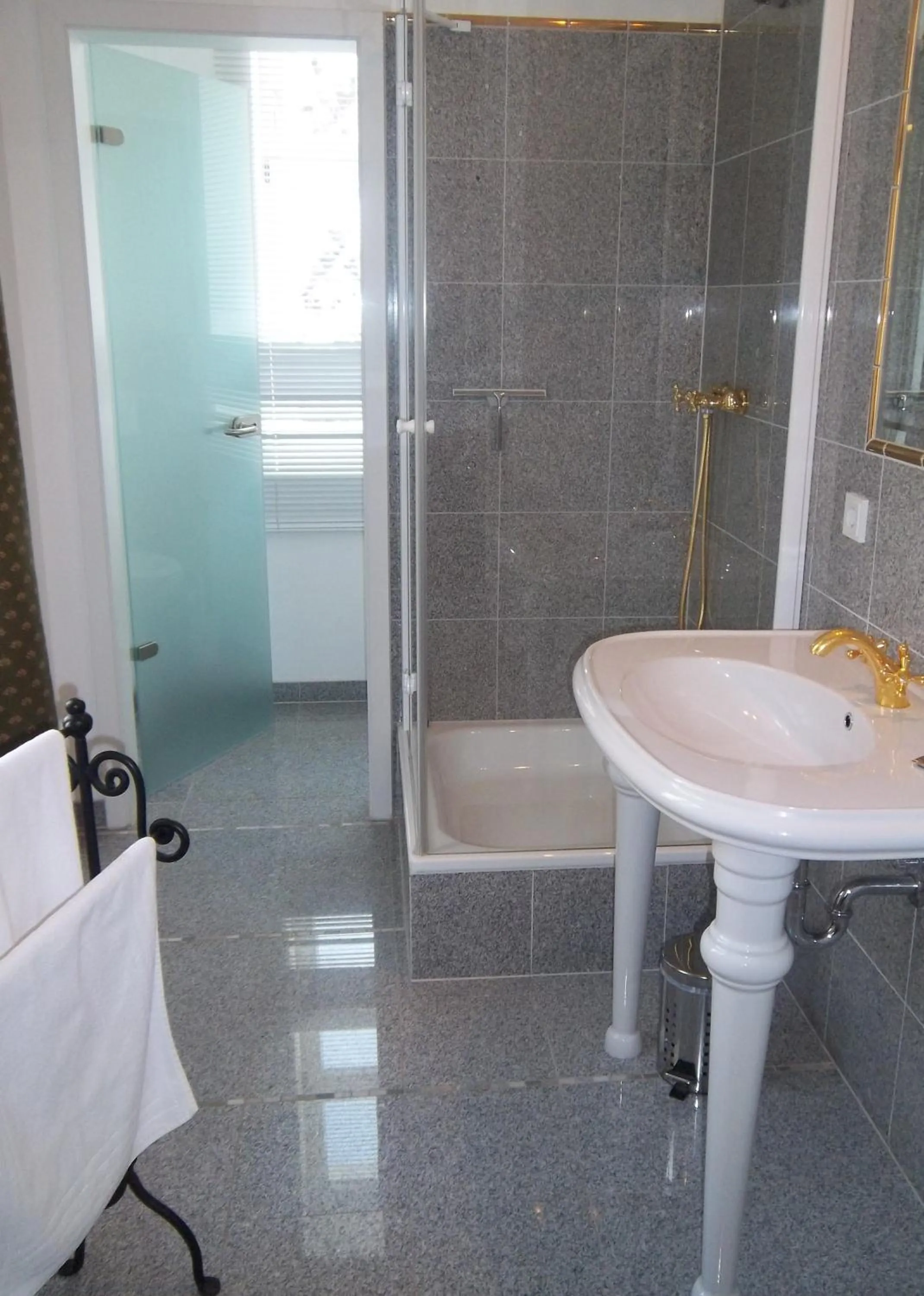 Bathroom in Apartmenthaus Saxonia